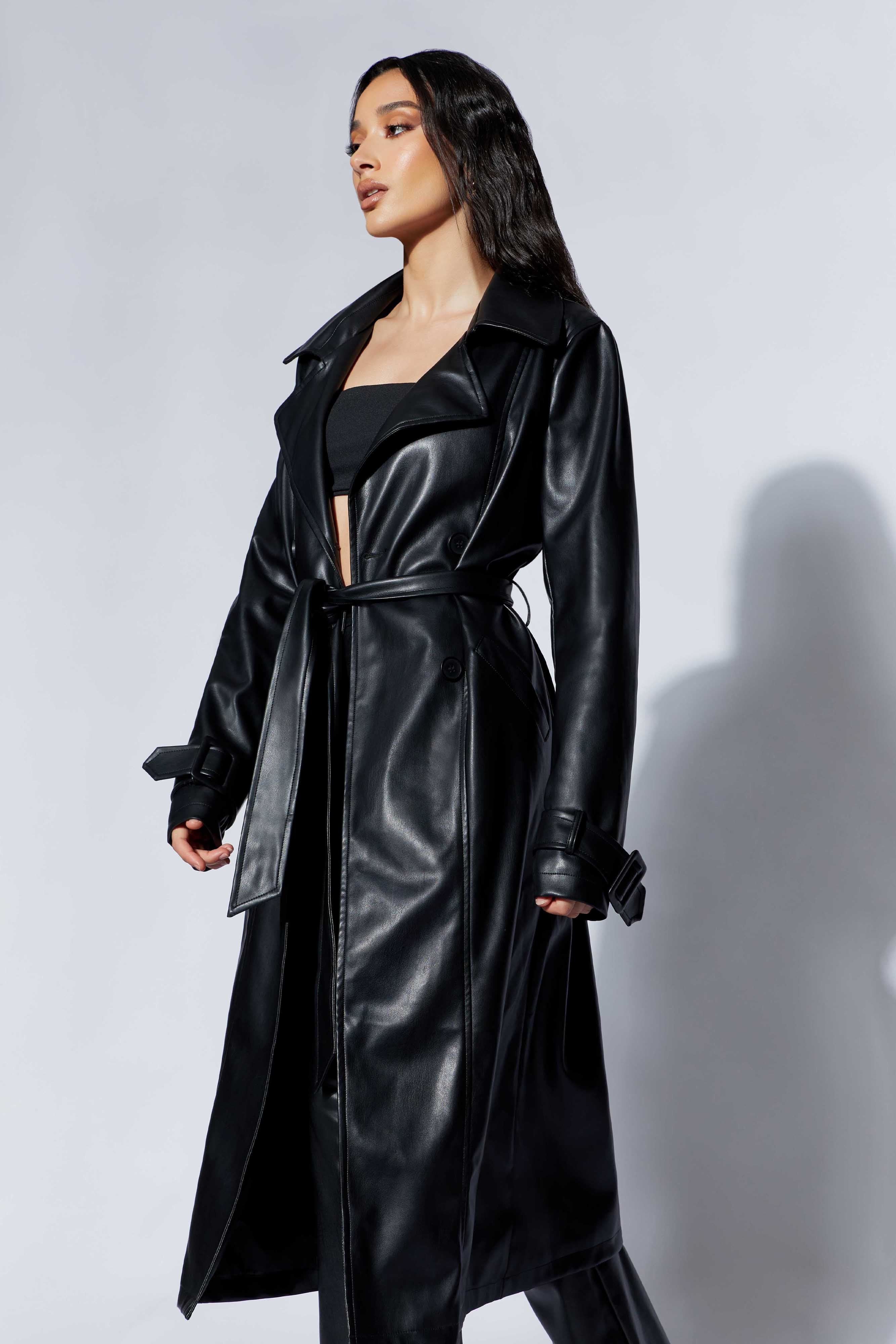 Isla Pu Trench - Black | MESHKI US
