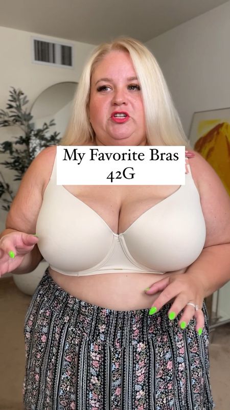 My favorite everyday bras
Wearing 42G in both although the band is a little snugger on the first as compared to the second one I think in a few more wears it will relax a bit however 
Wearing 42G for both which is my usual size

#LTKplussize #LTKfindsunder100 #LTKstyletip
