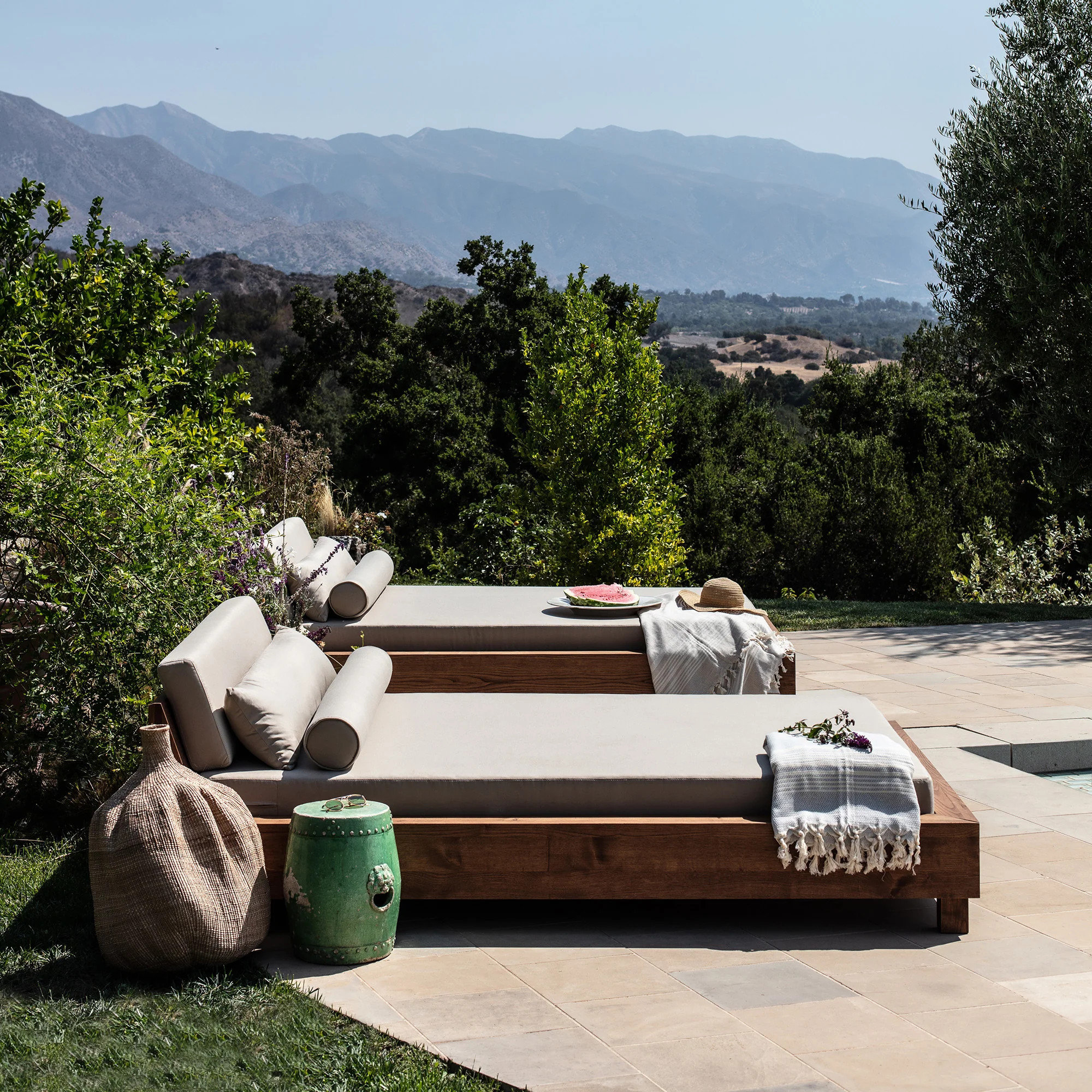 Ojai Outdoor Daybed - Single | House of Leon