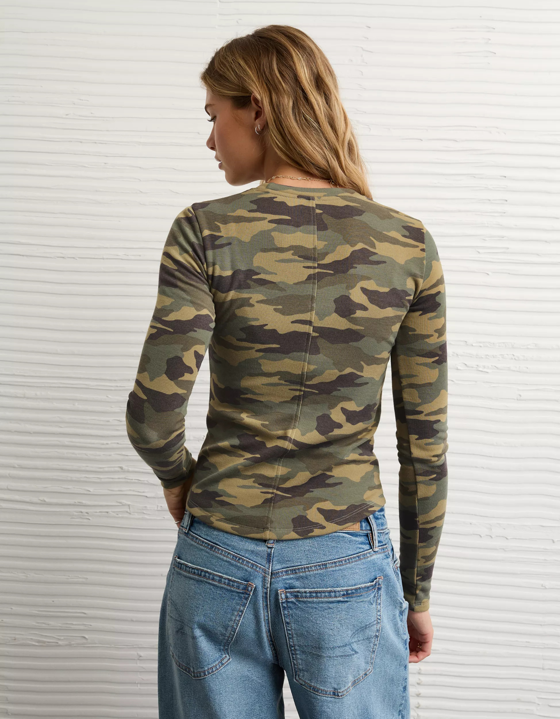 AE Long Sleeve Cozy Crew Neck T-Shirt | American Eagle Outfitters (US & CA)
