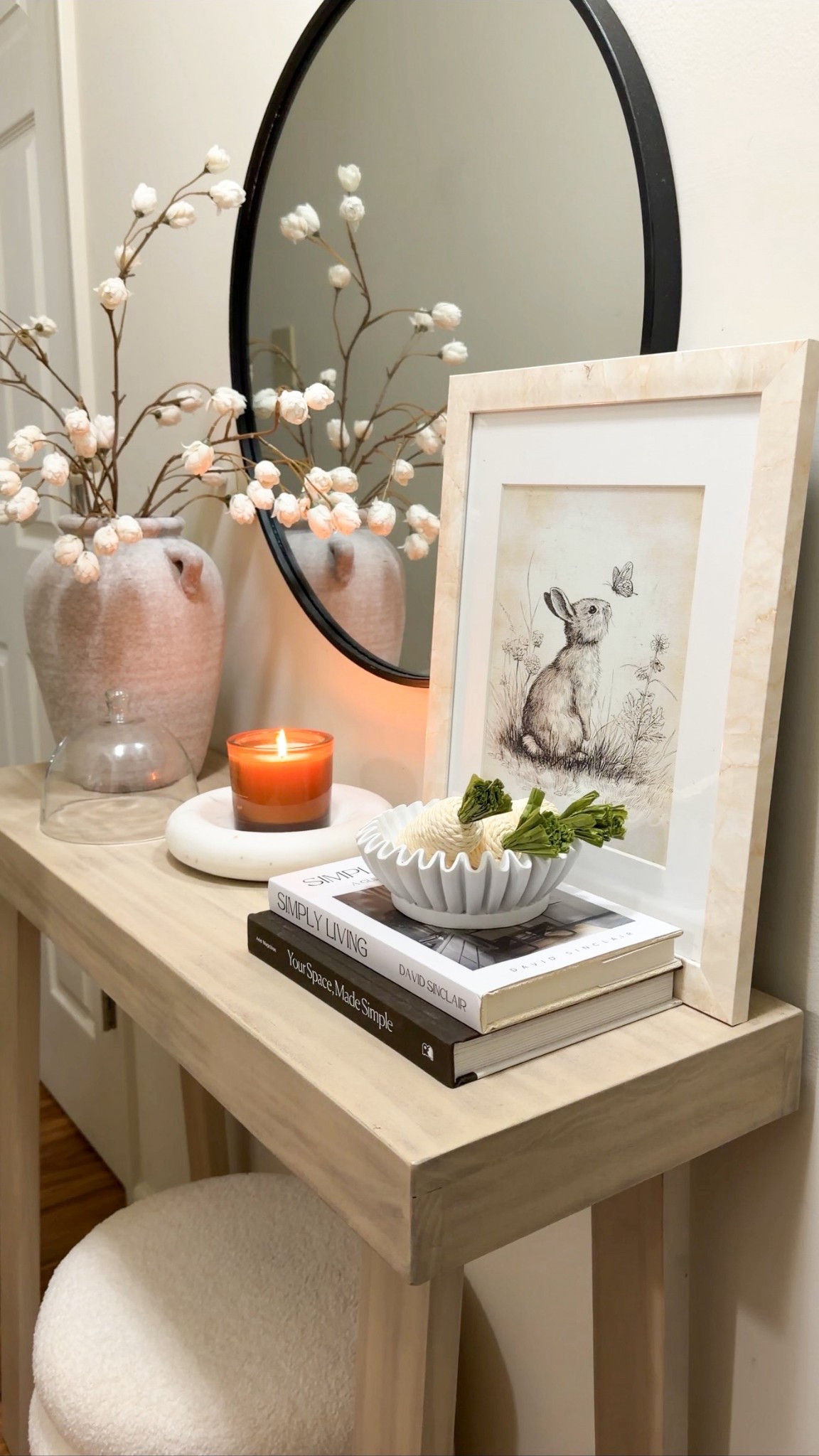 Neutral console decor for Easter 🤍🐰
Soft textures, simple layers & the sweetest little spring touches.
