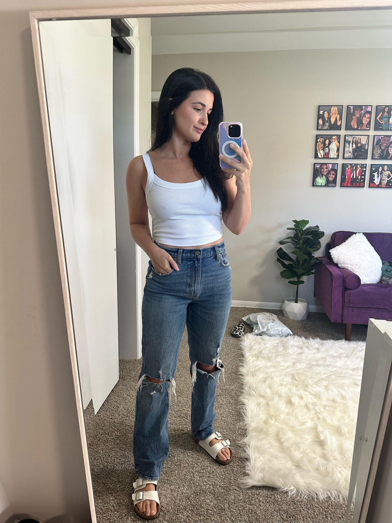 Casual day to day outfit running errands 🤍