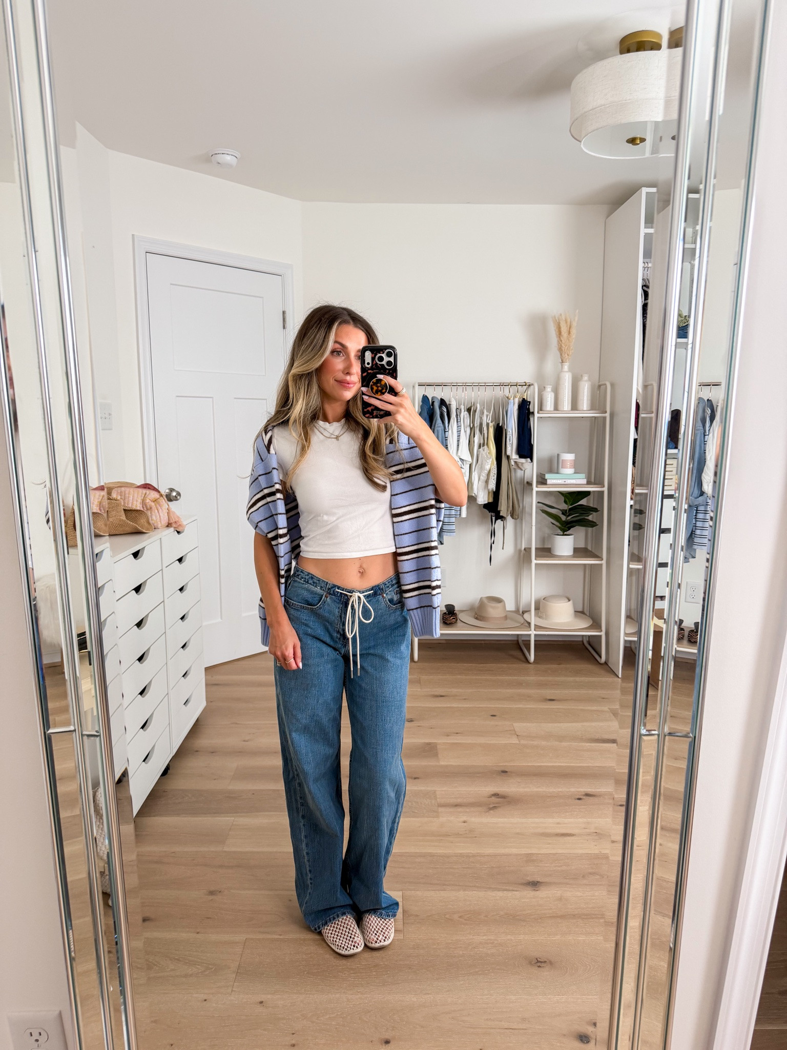 Abercrombie denim I’m loving as someone who’s petite at 5’2! All on sale! Code DENIMAF stacks! 
+ sweater: small
+ top: xs
+ low rise baggy linen blend jeans: 24 short 
+ mesh flats: true to size

#LTKootd #LTKPetite #LTKSaleAlert
