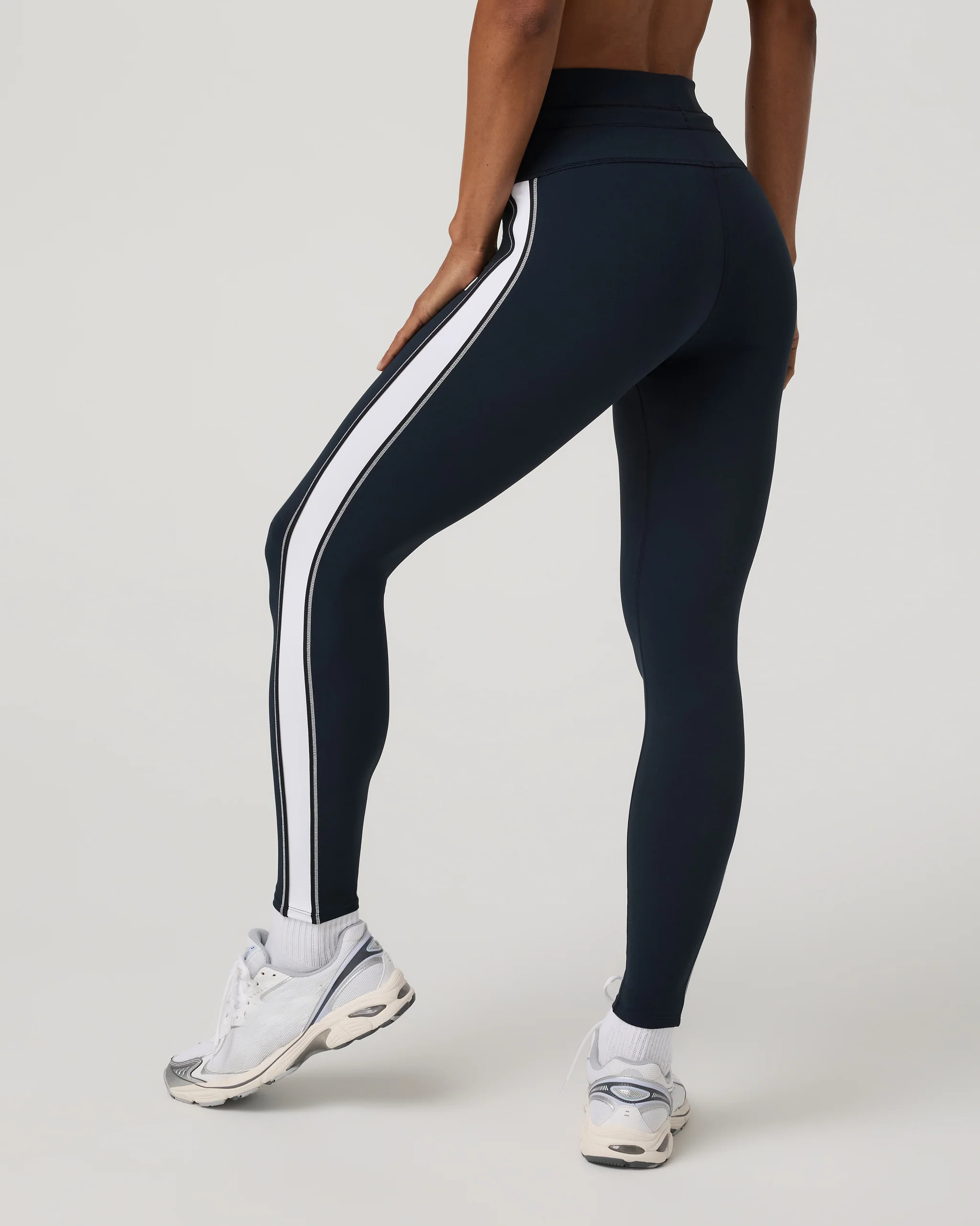 Daily Track Legging | Vuori Clothing (US & Canada)