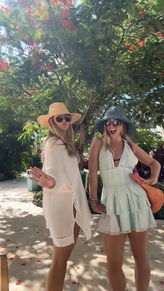 Beach ready!

Boat day
Beach coverup
Pool coverup
Abercrombie
LoveShackFancy
Loewe
Beach bags
Gucci hat
Sun hat

#LTKTravel #LTKStyleTip