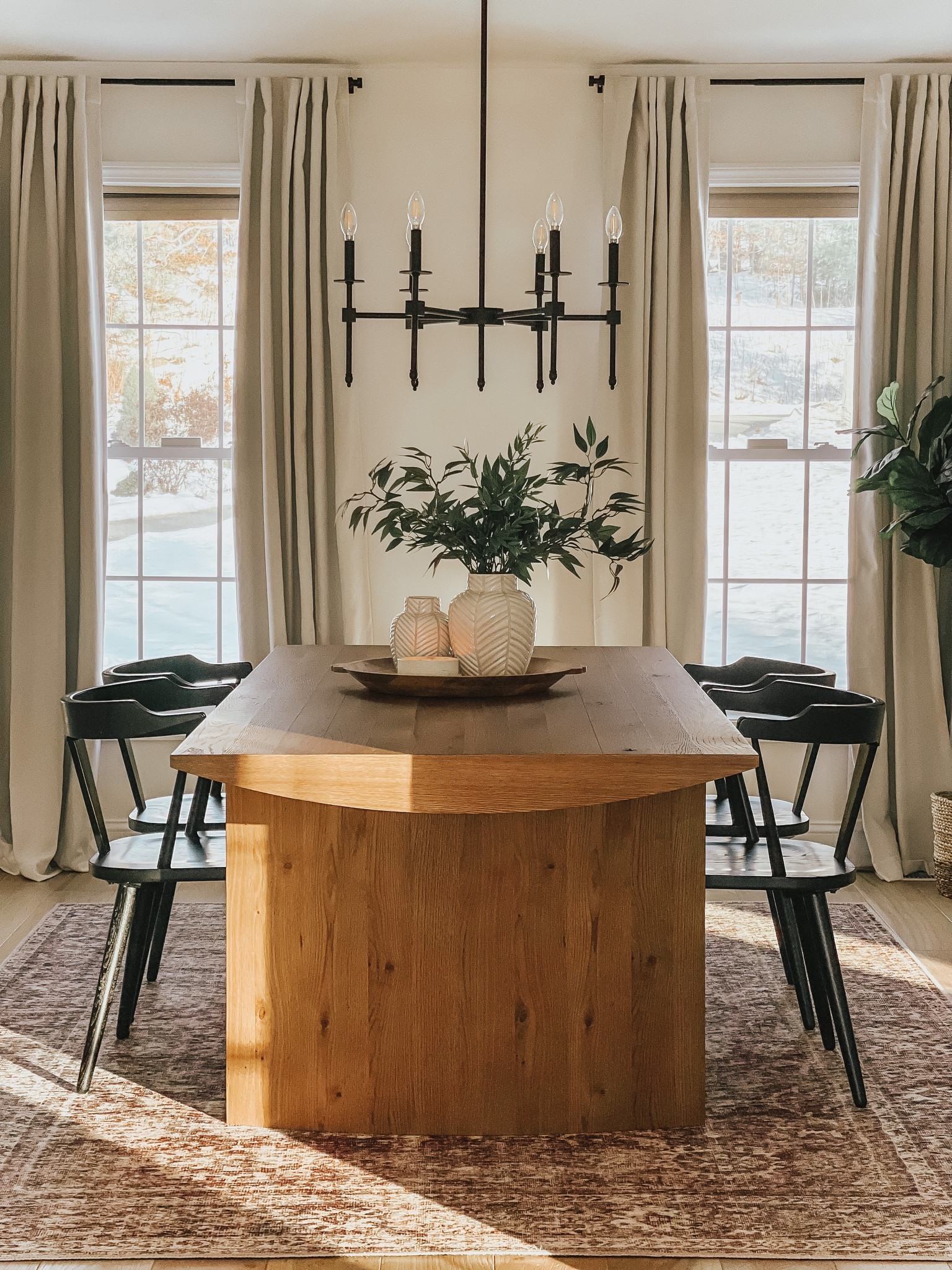 Dining Room Inspiration 

#diningtable #diningroom 

#LTKsalealert #LTKSale #LTKhome