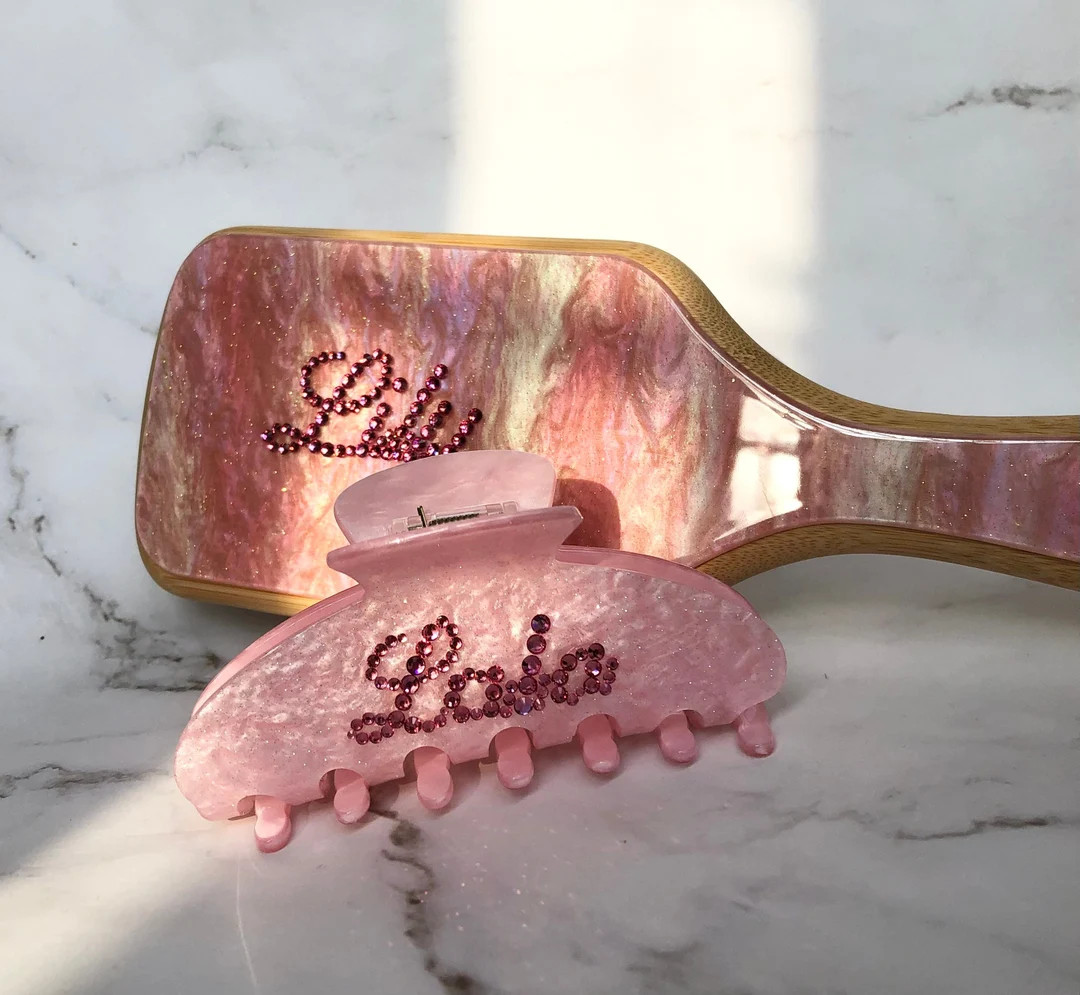 Personalised Pink Hairbrush & Name Hair Claw Clips Set,Bridesmaid gift,Gift for Girlfriend,Birthd... | Etsy (US)