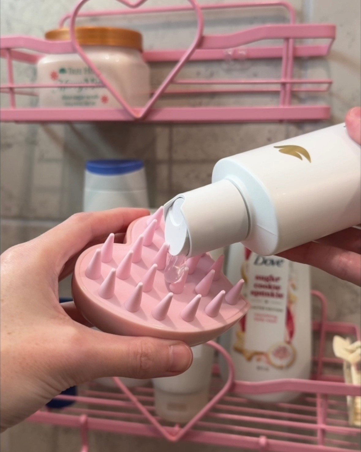 my winter shower routine 🚿🫧

#LTKmorningroutine #LTKgrwm #LTKdayinmylife