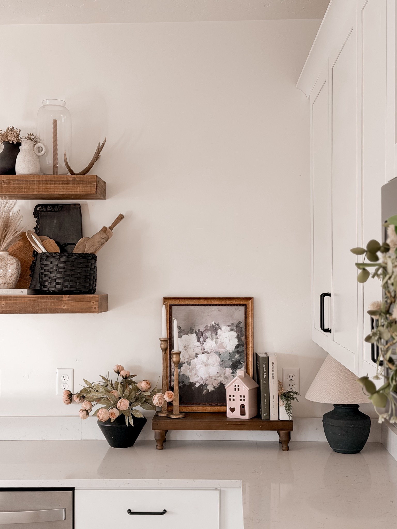 Valentine’s day home decor 💕


#LTKHome #LTKValentine