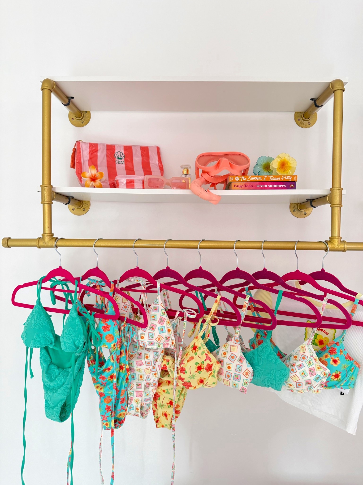 Dippin Daisys x Styled by McKenz swim is now live! Code MCK15 for 15% off 👙 wearing a size XS in all of the bikinis (besides the Palm triangle top, in a small in that style I recommend sizing up!) 