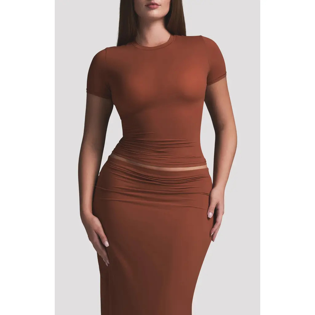 SKIMS Fits Everybody Short Sleeve T-Shirt in Saffron at Nordstrom, Size X-Large | Nordstrom