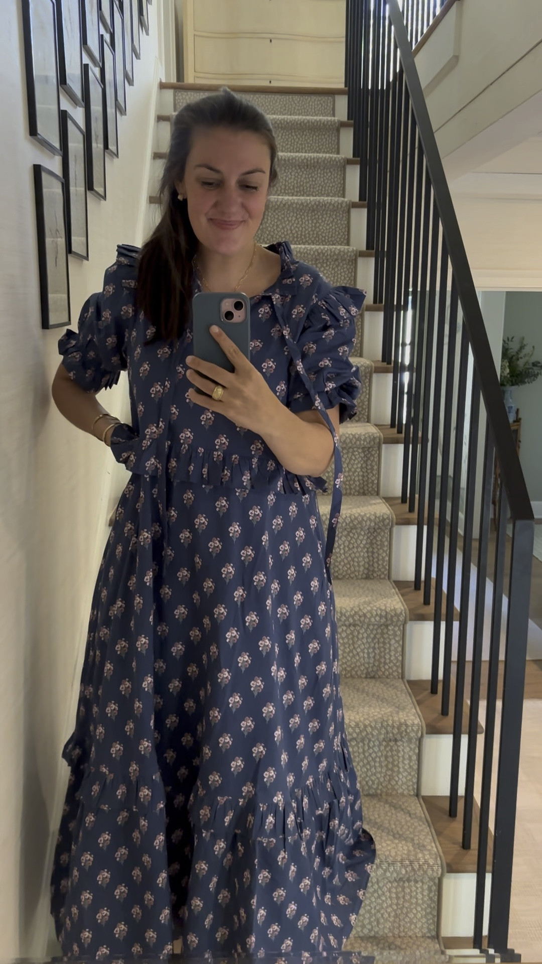 A easy & flattering fall dress to run around in. 