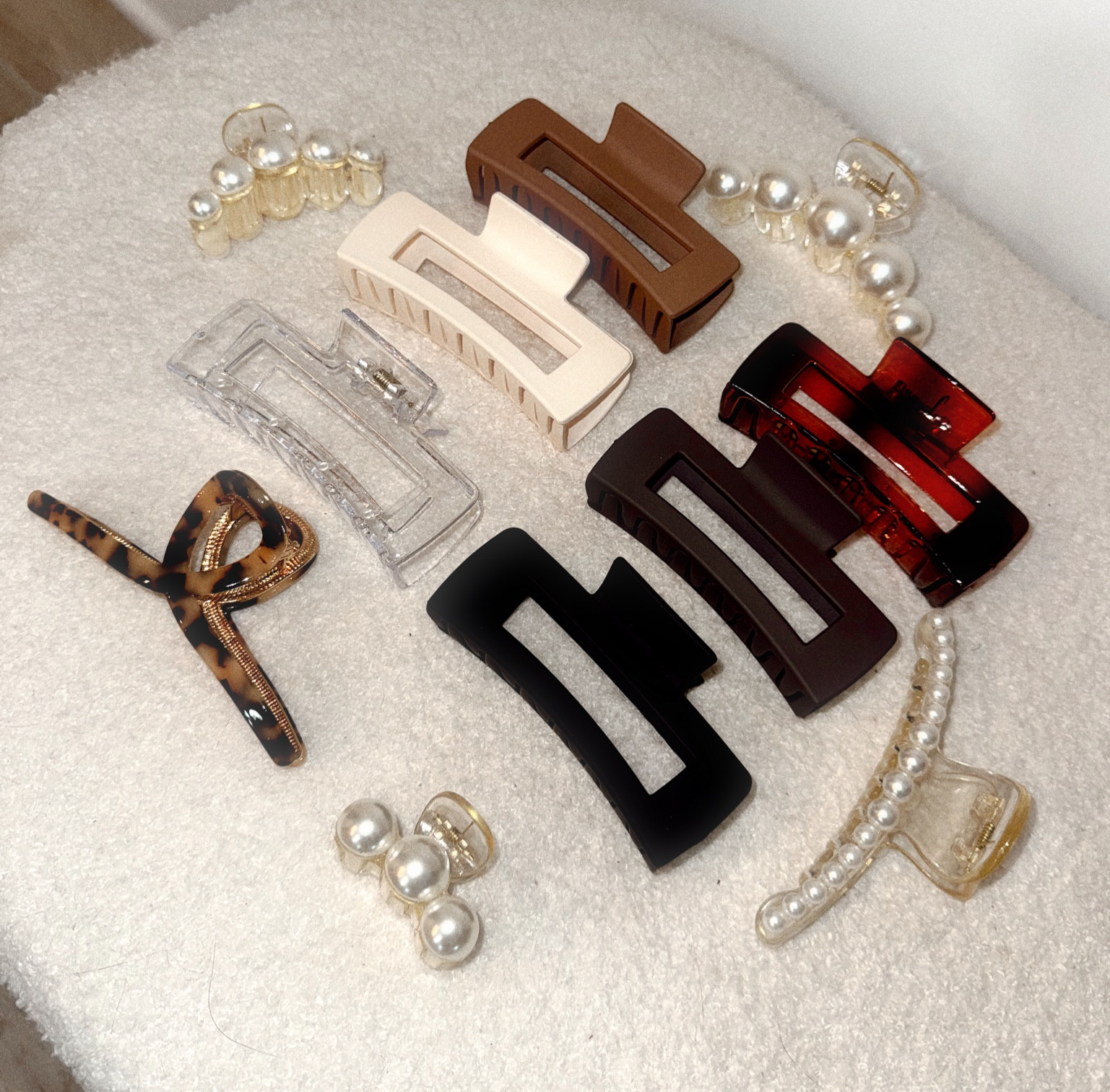 Favorite fall hair clips 🍂