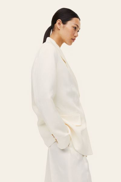 Double-breasted linen-blend blazer | H&M (UK, MY, IN, SG, PH, TW, HK)