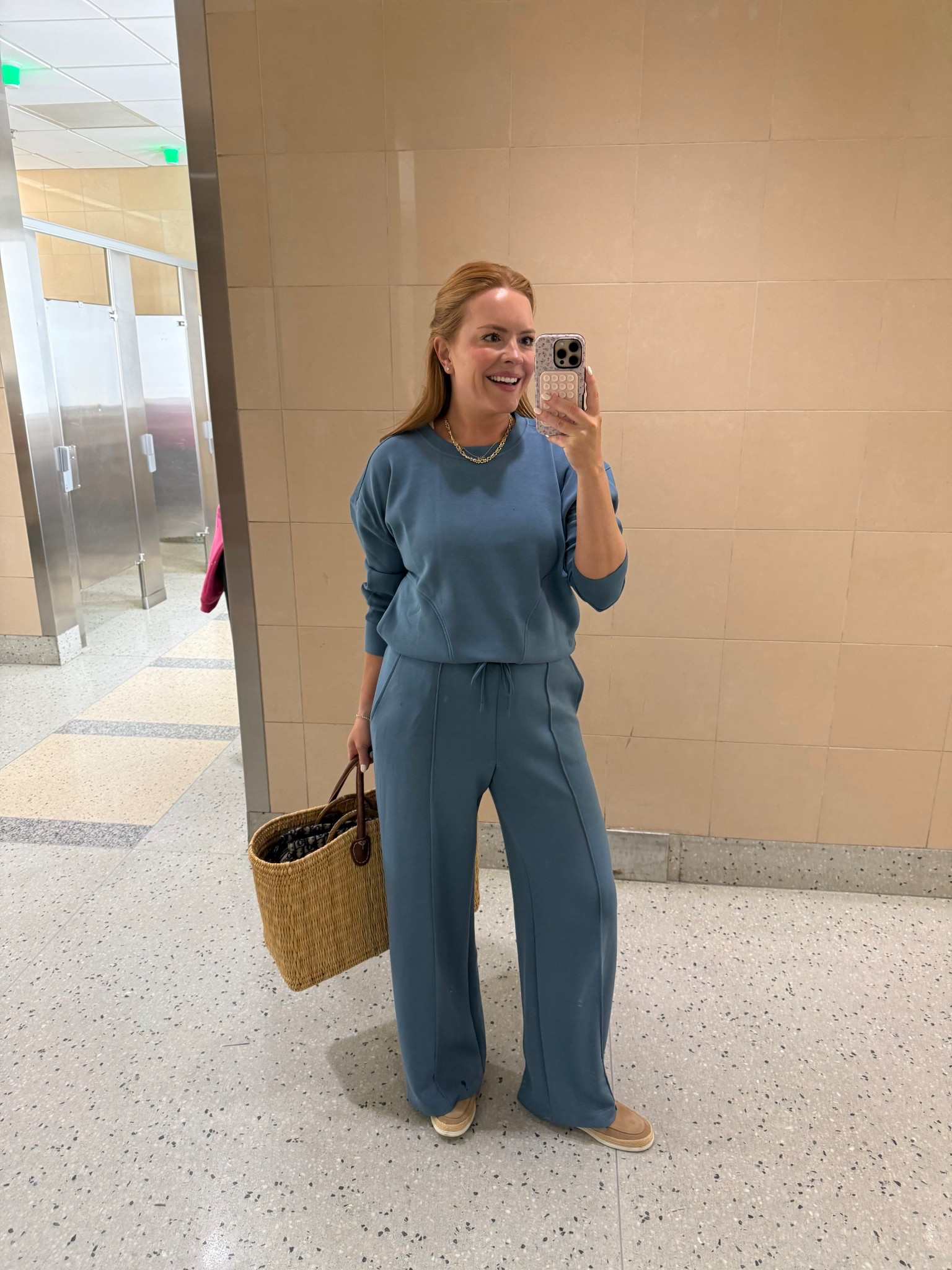 Today’s travel outfit is all on sale!

#LTKFindsUnder100 #LTKTravel #LTKootd