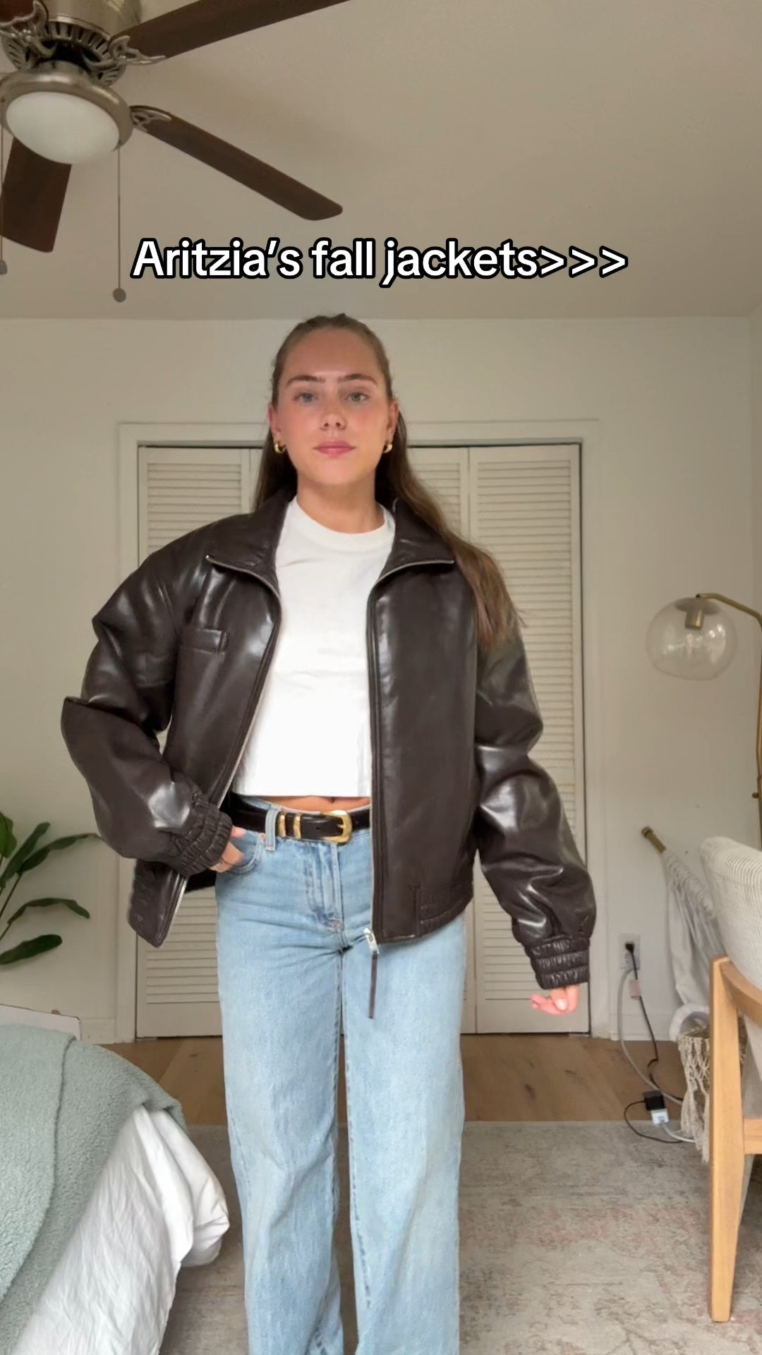 Wearing jackets as shirts for fall is my fav thing to do🥳 #aritziapartner #iliketkit @aritzia #ad