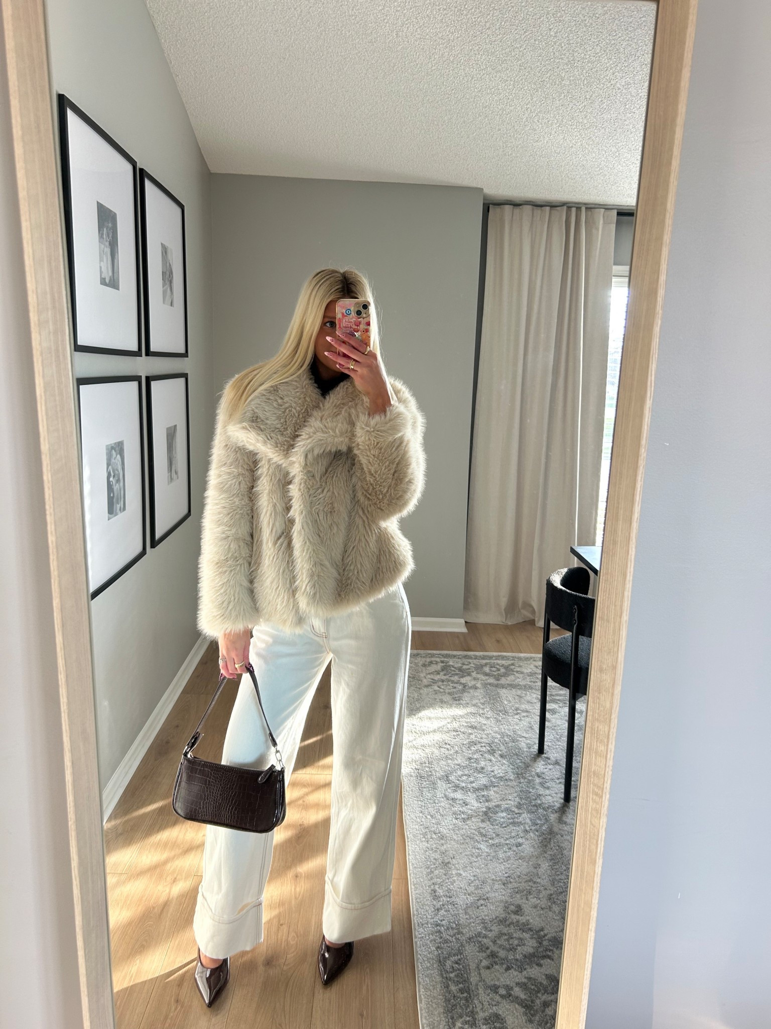 Cozy date night look 🤍 wearing my favorite Lioness denim. Coat is last year so sharing similar.

#LTKSeasonal #LTKHoliday #LTKootd