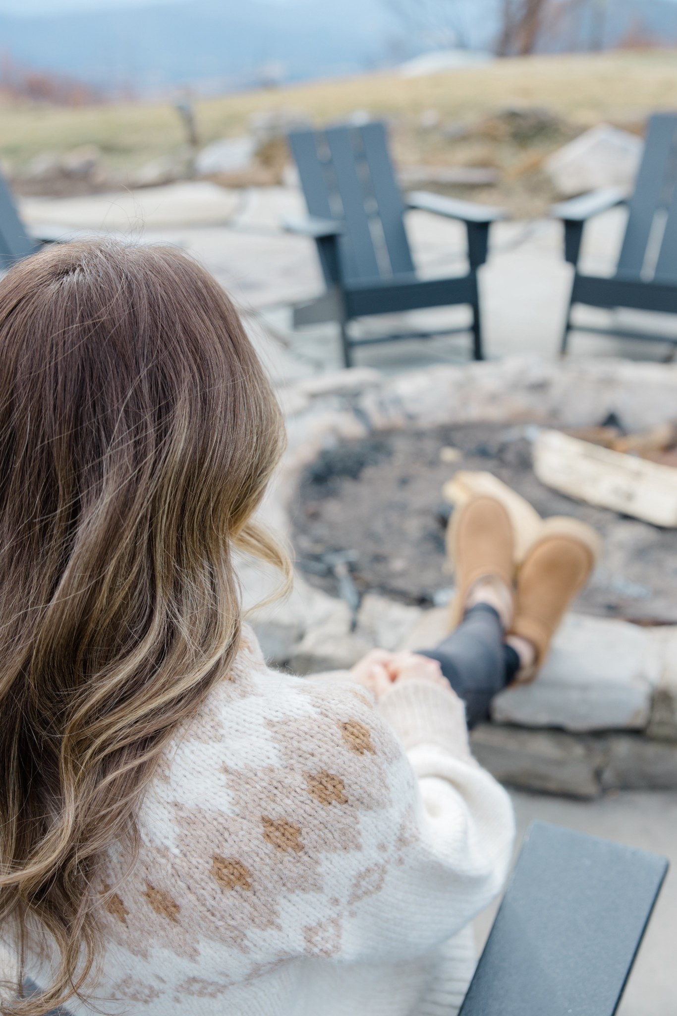Love this casual but elevated sweater and outfit. Perfect to sit by the fire. Side XS in both  

#LTKPetite #LTKOver40 #LTKSeasonal