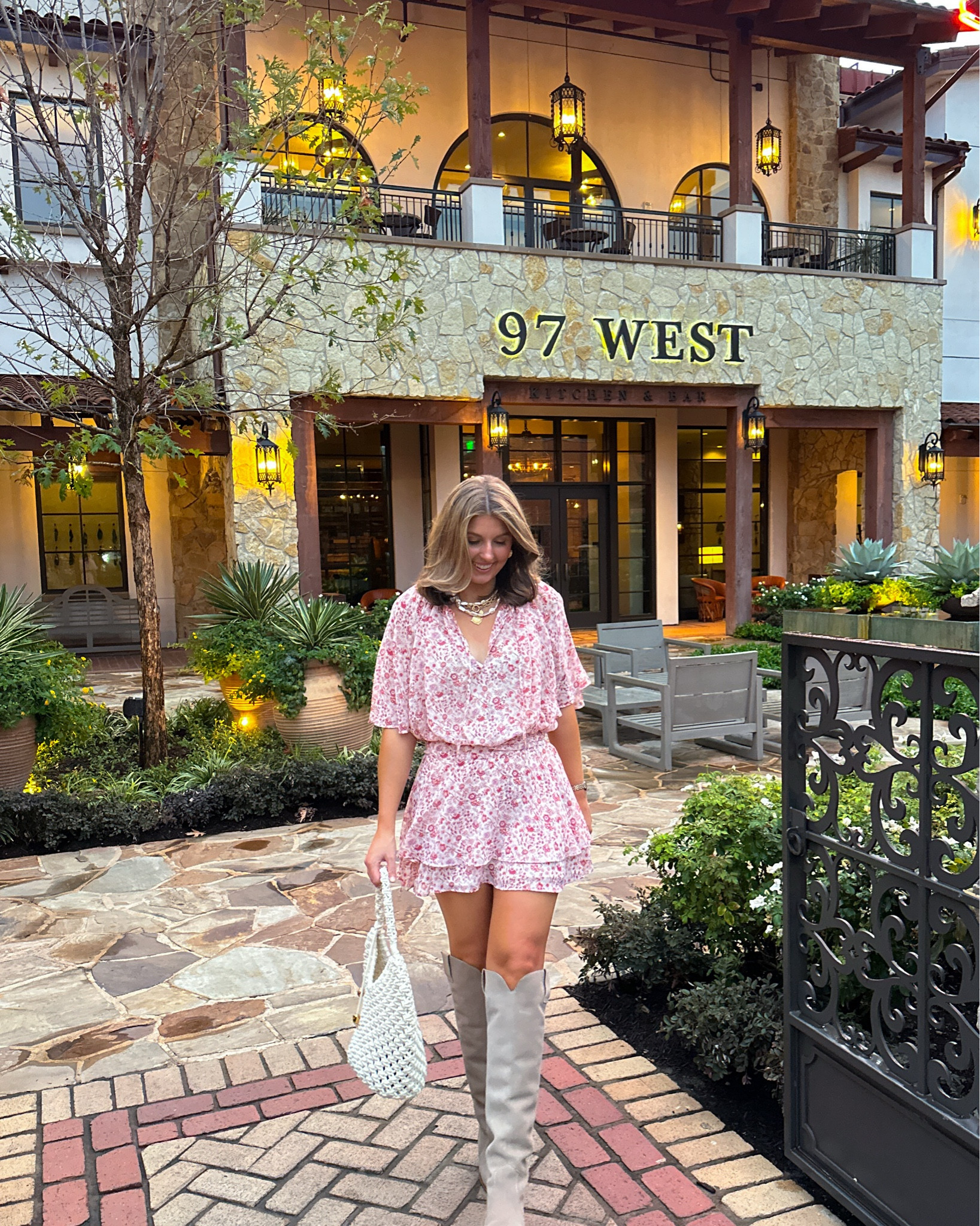 Snaps from August! 💗🤠 

Wearing a S in pink dress and XS in navy dress :) exact boots are old from Revolve! Bedding is from Look Linen Co!