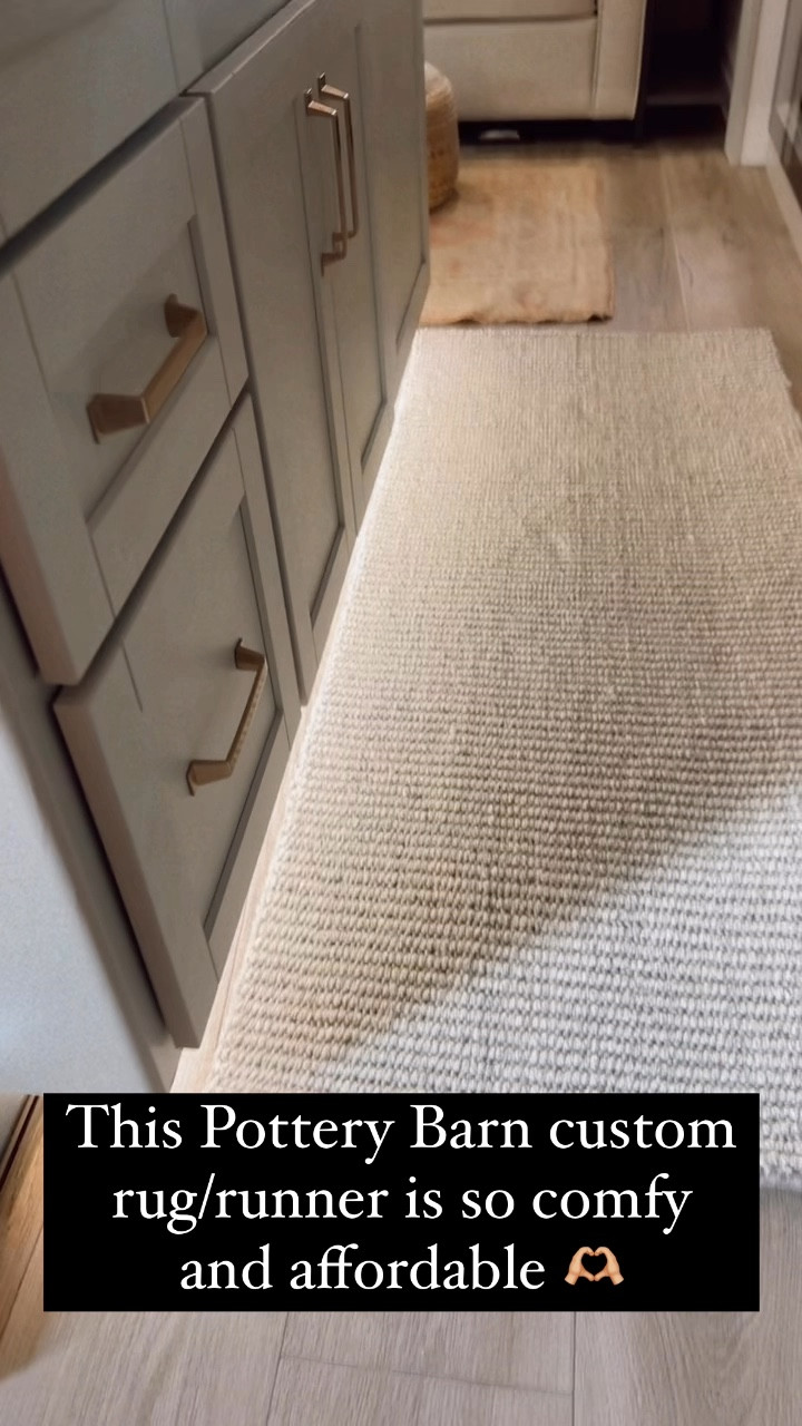 Pottery Barn custom size rug runner white and gray striped 🤍 #potterybarn #runner #kitchen 

#LTKVideo #LTKhome