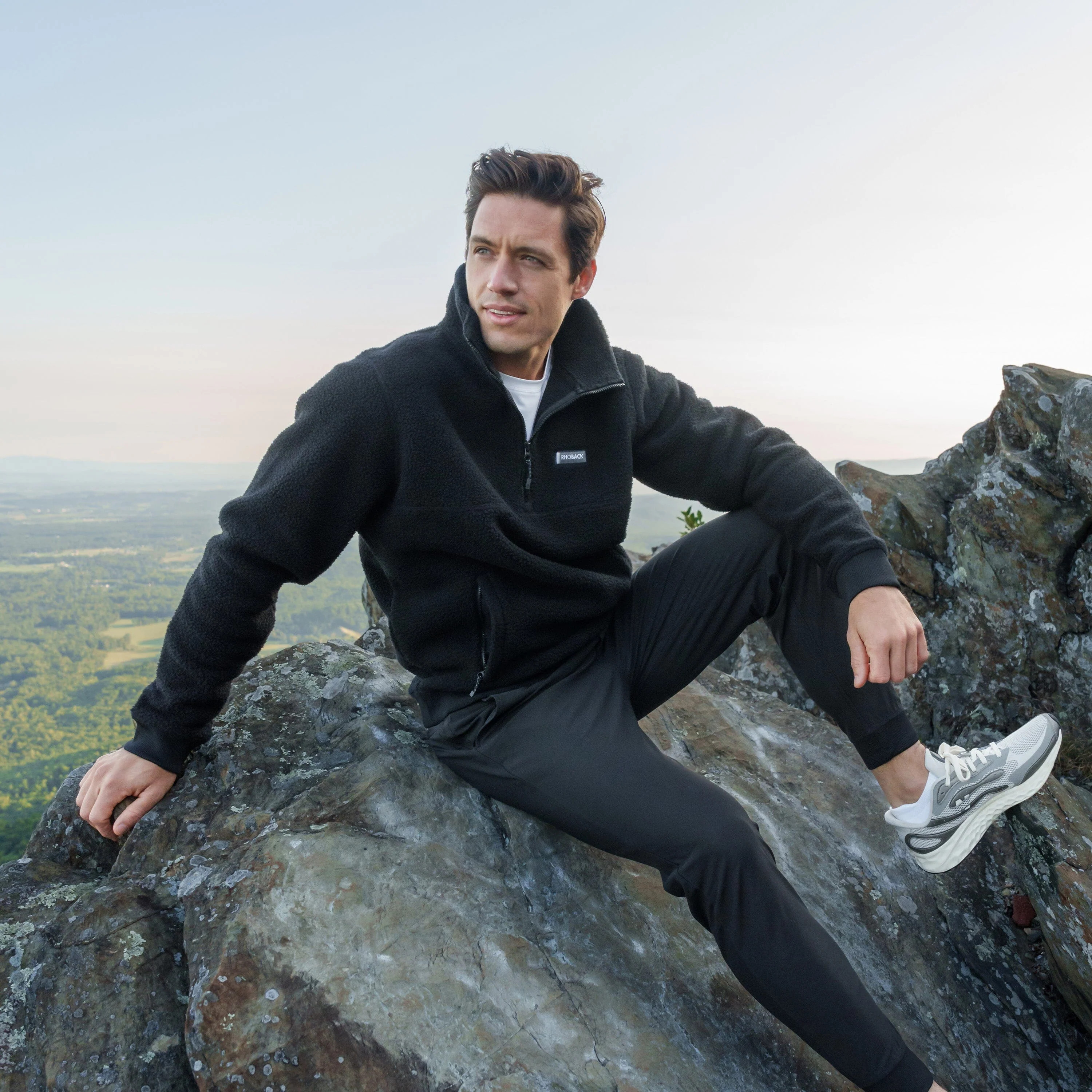Summit Fleece Pullover - Midnight Black | Rhoback | RHOBACK