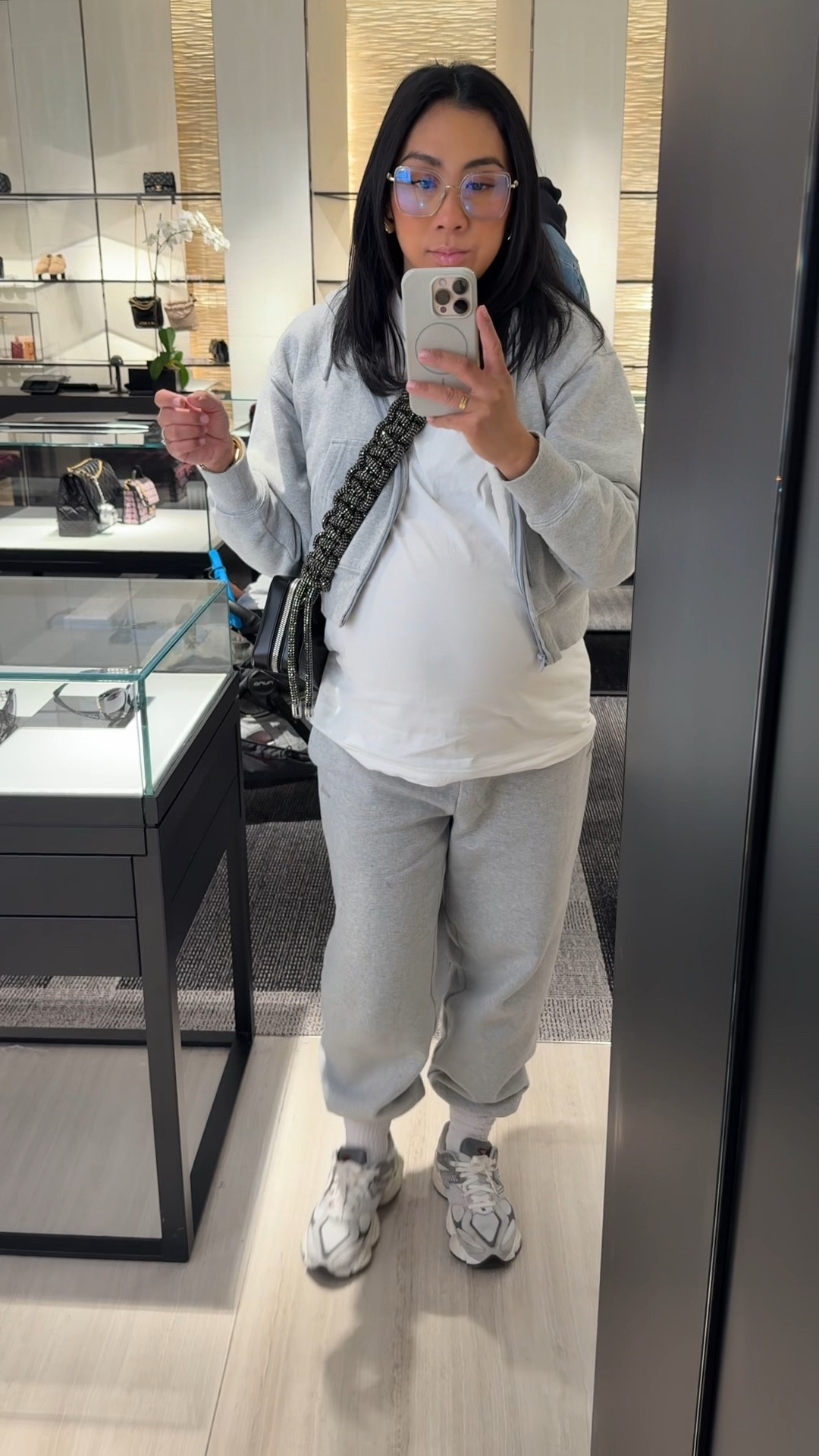 Simple and comfy

#LTKBump #LTKmomlife #LTKActive