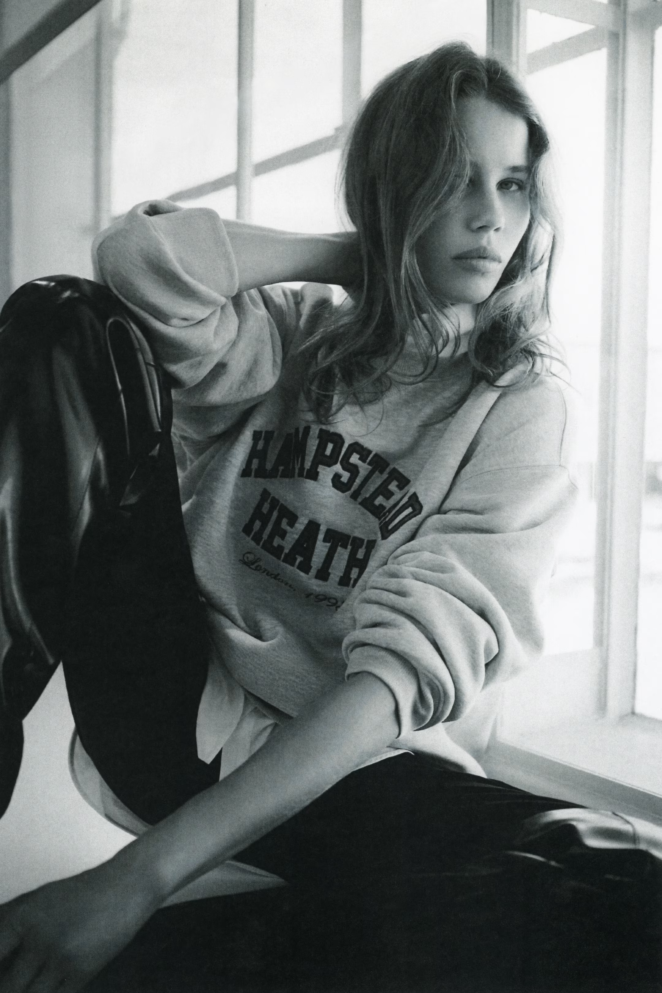 Sweatshirt with Text Motif - Light beige/Hampstead Heath - Ladies | H&M US | H&M (US + CA)