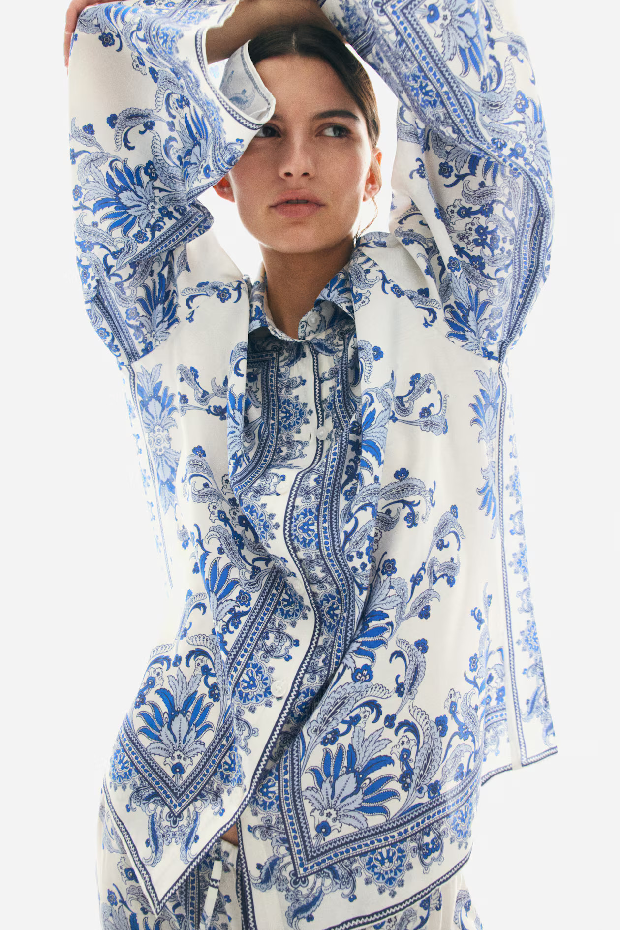 Loose-fit shirt - White/Paisley-patterned - Ladies | H&M GB | H&M (UK, MY, IN, SG, PH, TW, HK)