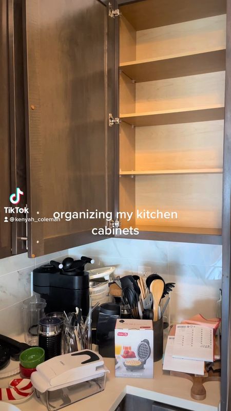 organizing my kitchen cabinets

kitchen organization, cabinet organization 

#LTKhome