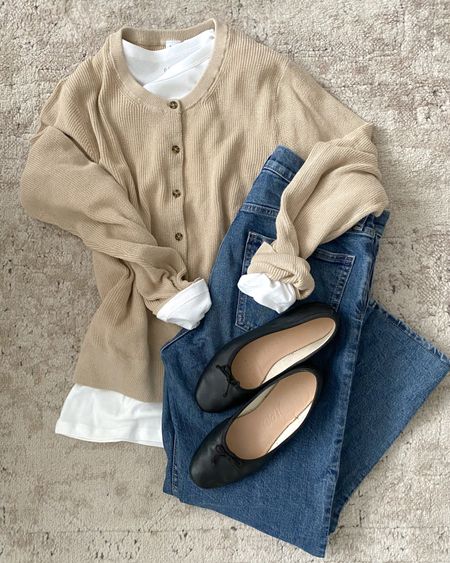 I’ve been loving a classic crewneck tee under a basic button up cardigan lately. This cardigan is 100% cotton and under $50! Sized up to a large so the buttons worked around my chest (34H) 

Spring to winter outfits. Denim outfit. Ballet flats. Easy classic outfit. Mom style 

#LTKstyletip #LTKsalealert #LTKfindsunder50