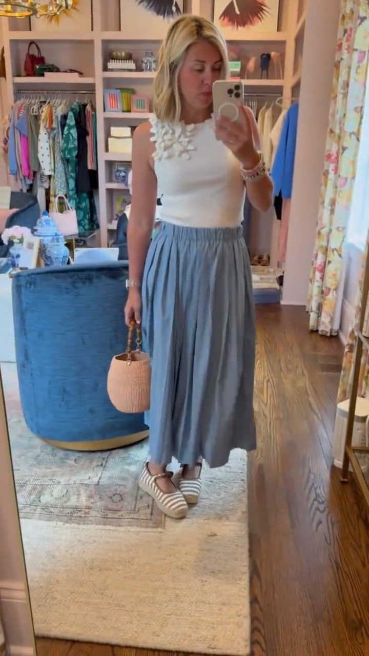 Skirt on major sale….code BONUS20. I have this skirt in the green that I mixed with browns. This is the blue version and I love it! ! So many ways to mix and match! 
Tank & Skirt - xs
Shoes - 8 

#LTKdayinmylife #LTKgrwm #LTKOver40