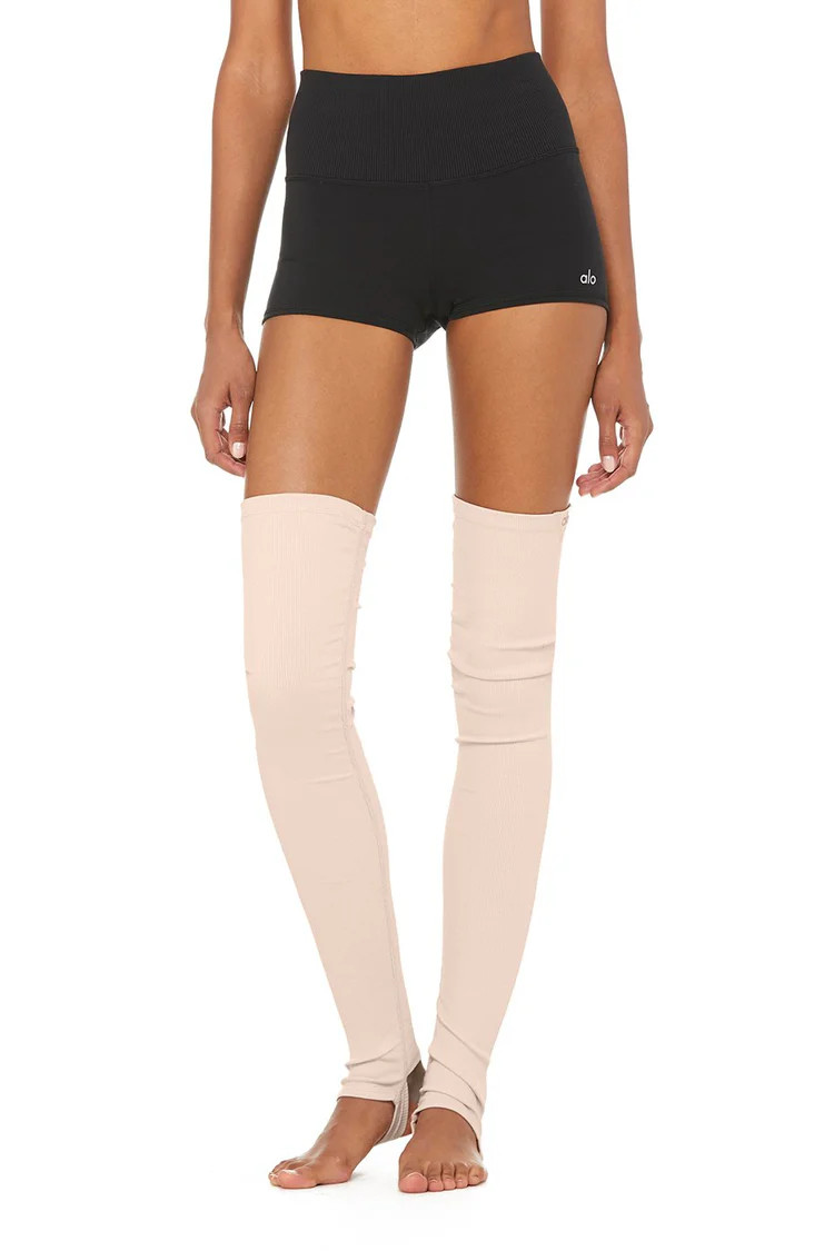 Goddess Leg Warmers | Alo Yoga (US)
