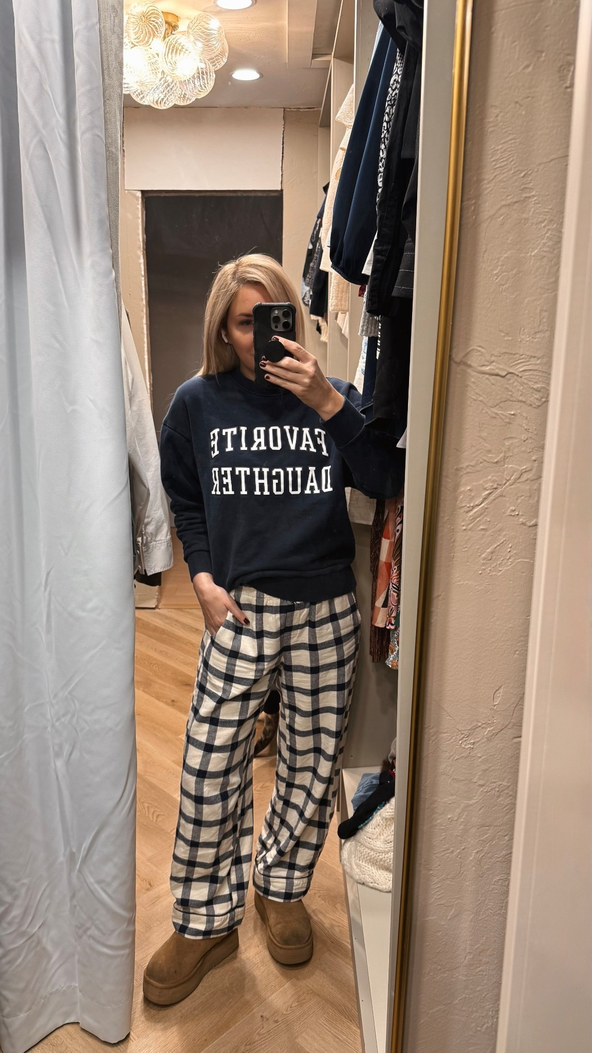 Snow day outfit ❄️

#LTKstorytime #LTKSeasonal #LTKdayinmylife