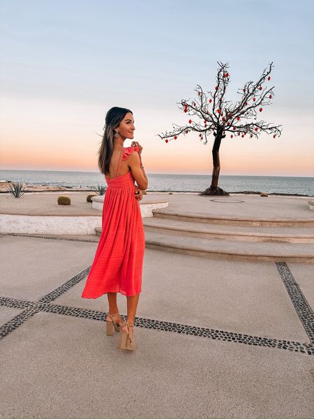 this color just screams summer 😍 love this pretty midi dress! so perfect for a beach vacation or summer bbq! 🩷


#dress #summerdress #beachoutfit #vacationoutfit #mididress 

#LTKStyleTip