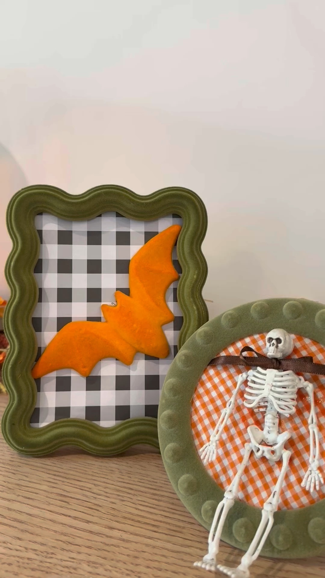 DIY Halloween picture frames🎃🤎

#LTKFallSale #LTKSeasonal #LTKHome