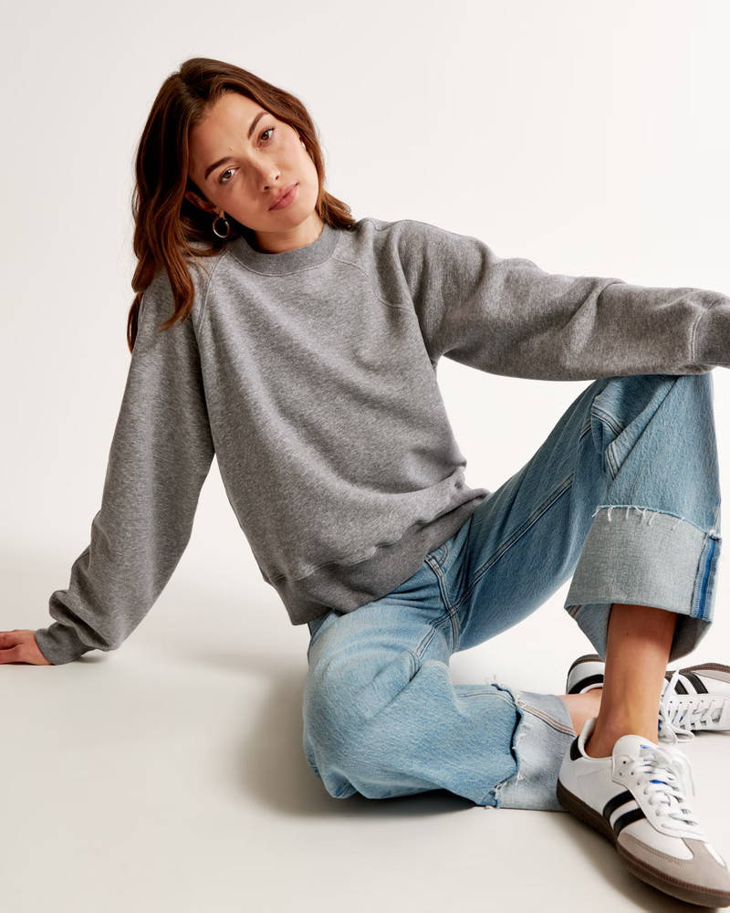 Essential Raglan Classic Sunday Crew | Abercrombie & Fitch (US)