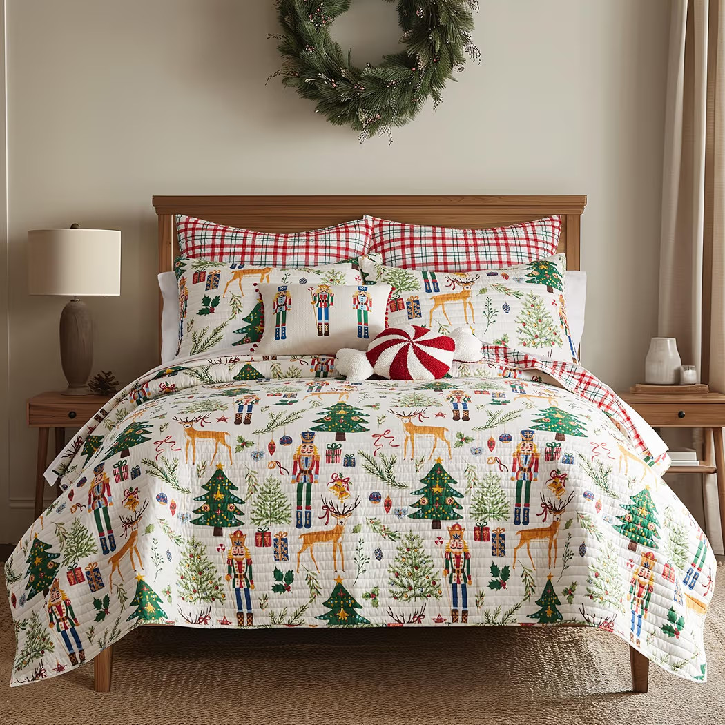 Levtex Home - Nutcracker Quilt Set - King Quilt and Two King Shams - Whimsical Christmas - Red Gr... | Amazon (US)
