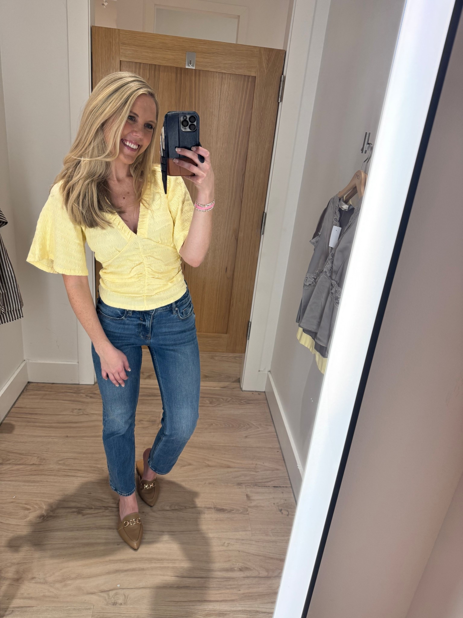 On sale for under $35! Also comes in white 

#LTKSpringSale #LTKSeasonal #LTKSaleAlert