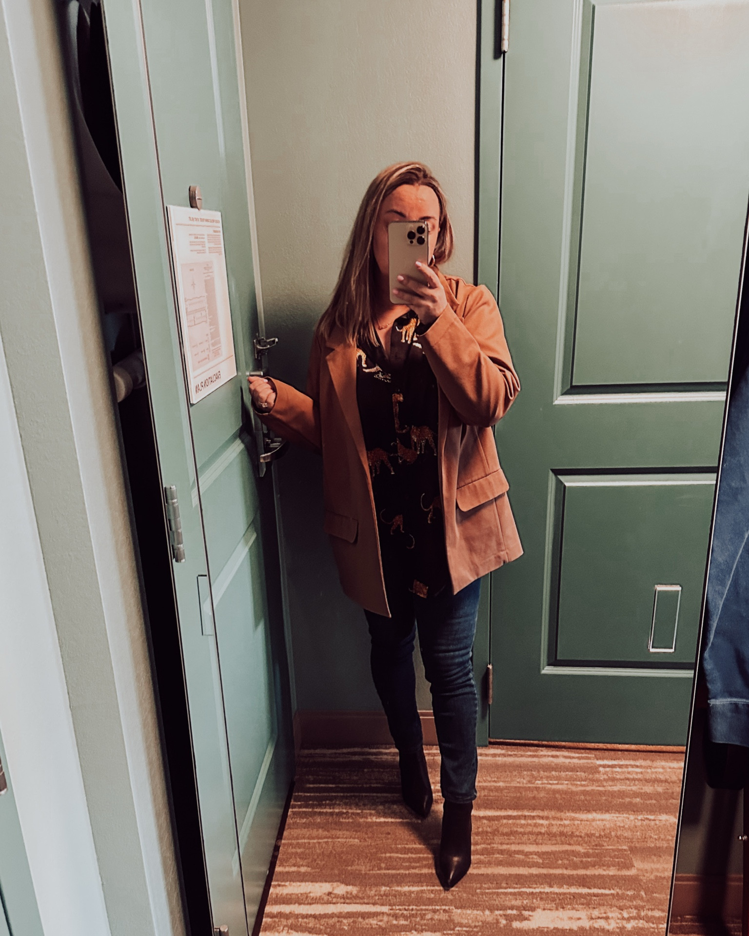 Rawr 🐯 


#LTKPetite #LTKMostLoved #LTKStyleTip