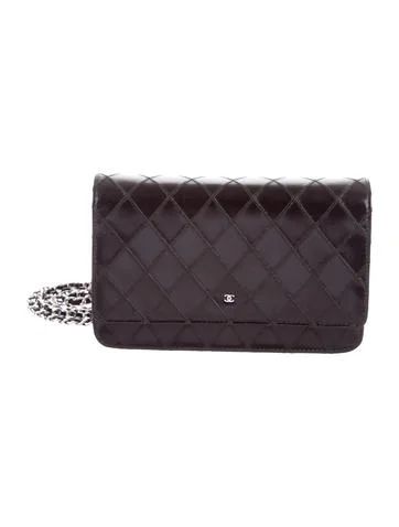 Diamond Stitch Wallet On Chain | The Real Real, Inc.