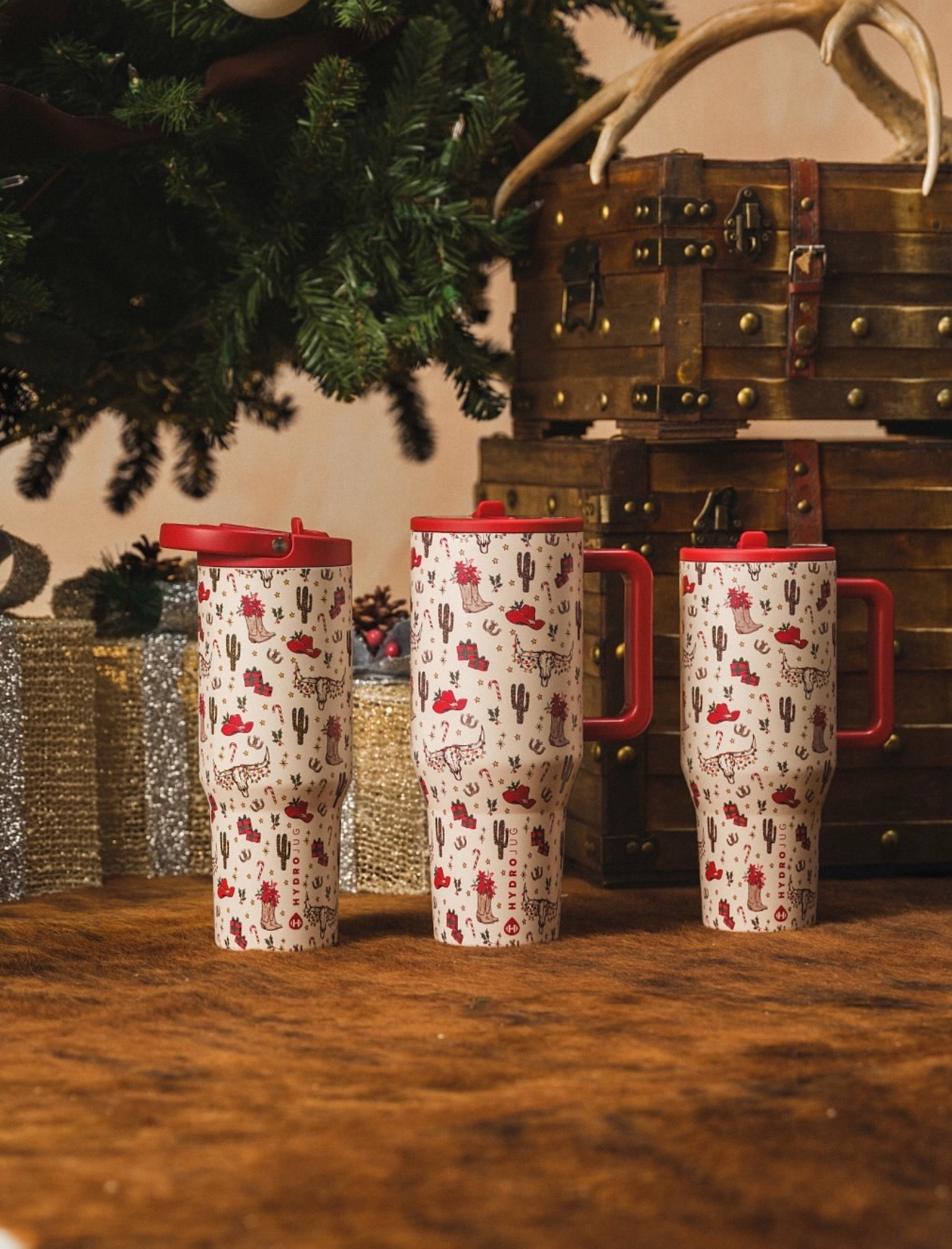 I found the NEW RELEASE Hydrojug Cowboy Christmas mug in stock!! It sold out SO fast yesterday run! 

#LTKHoliday #LTKSeasonal #LTKGiftGuide