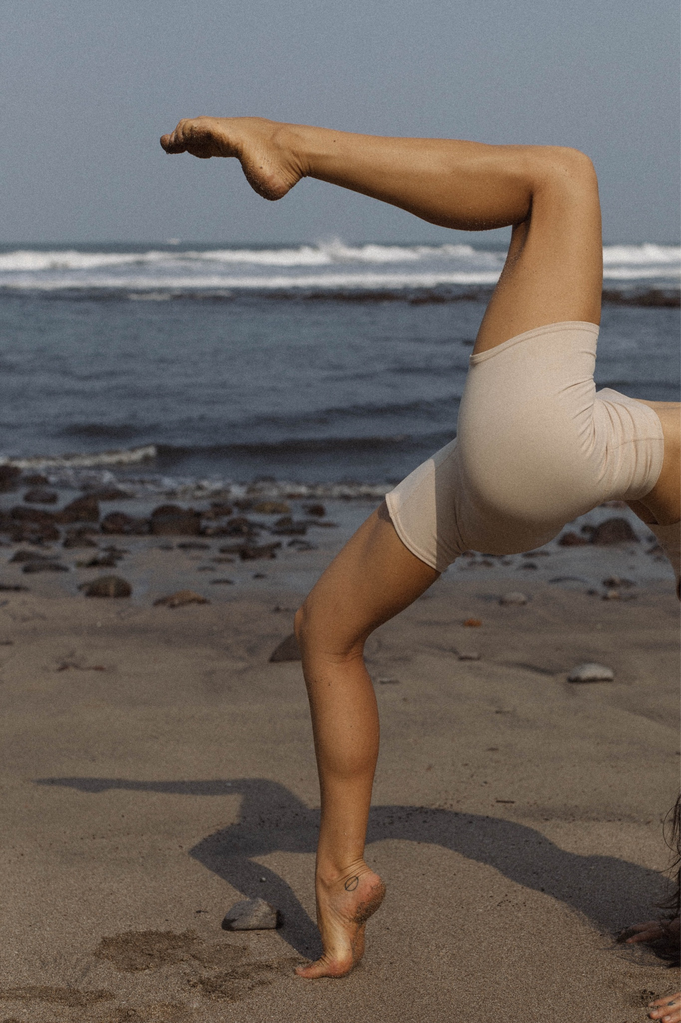 If I could live in these biker shorts, I would. Perfect length & neutral color. Ty, Alo Yoga! 
Linked some other faves in this neutral color of yoga and activewear for ya 🤌🏼

#LTKstyletip #LTKfitness #LTKGiftGuide