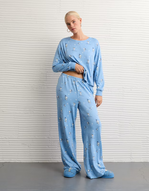 AE Luxe Plush Snoopy Long-Sleeve & Pant PJ Set | American Eagle Outfitters (US & CA)