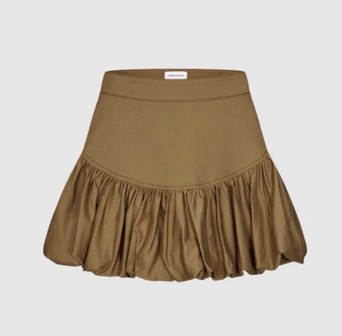 Thrift find | NWT Urban Revivo Khaki A-Line Mini Skirt | Balloon Hem | Trendy |Sz XXXL 

#LTKValentine #LTKPlusSize #LTKdayinmylife