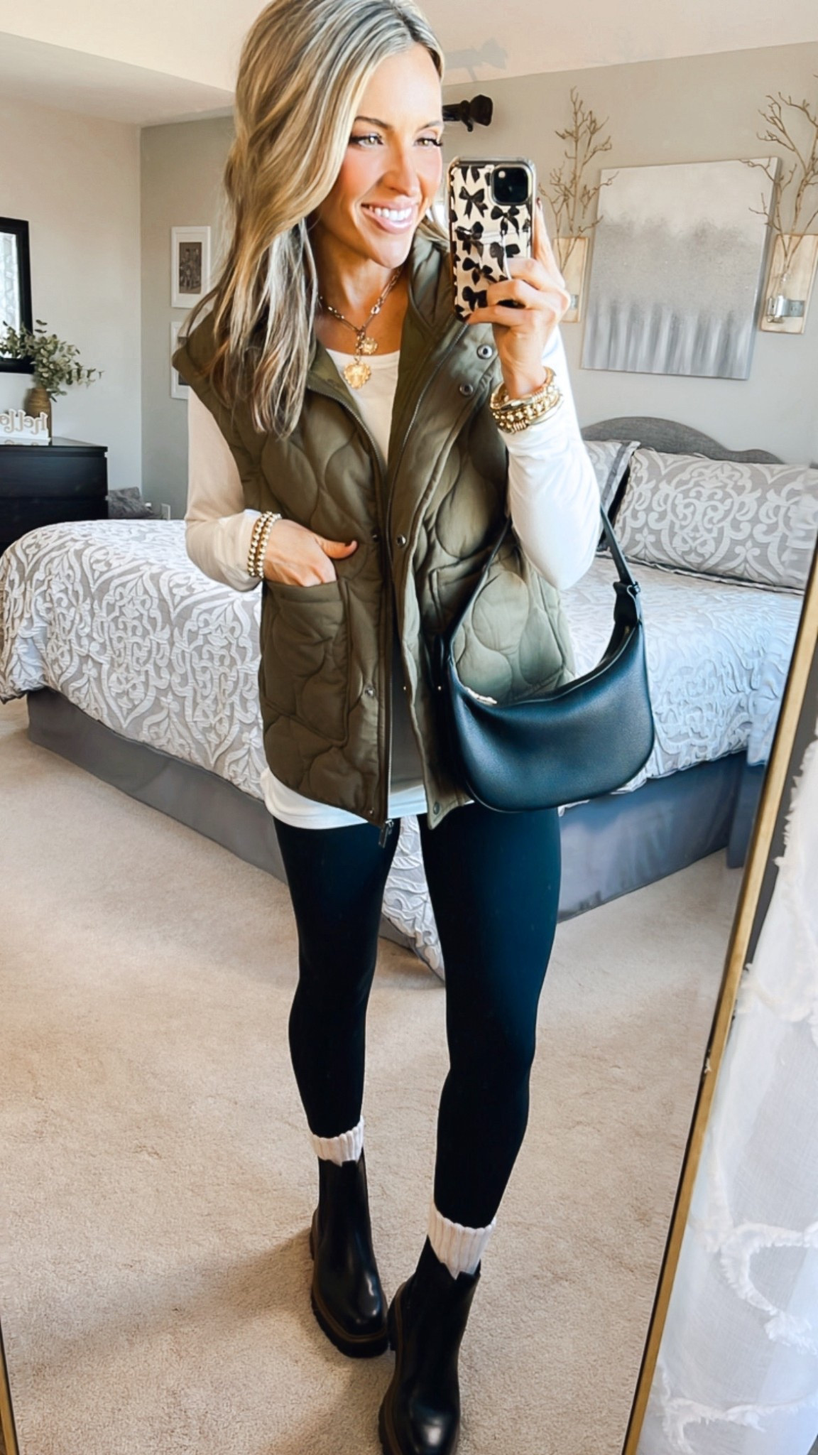 I love this cozy quilted puffer vest! Perfect for layering! Pair it with Chelsea boots & best boot socks for a no fail look.

#LTKFindsUnder50 #LTKStyleTip #LTKSeasonal