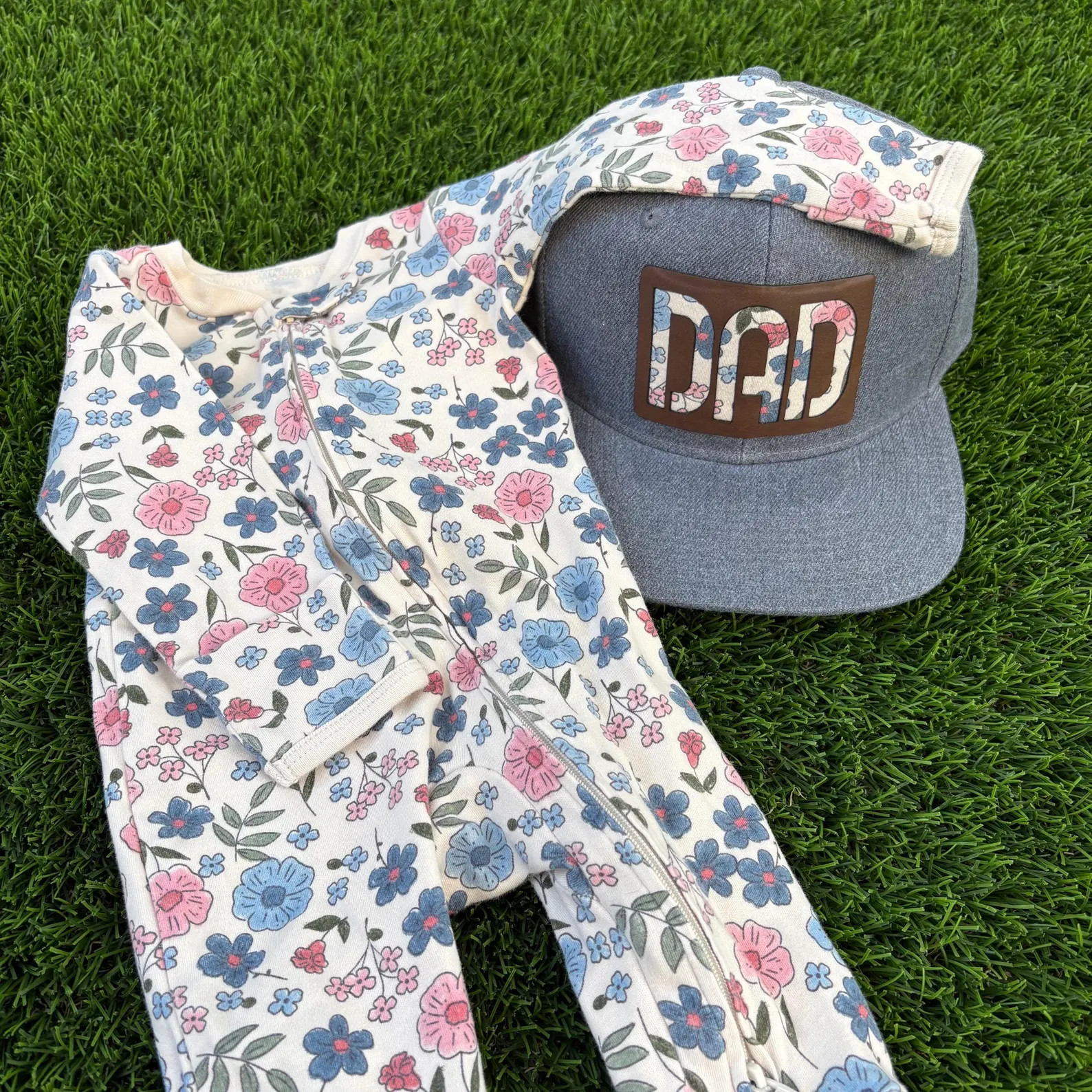 Baby Outfit Keepsake Dad Hat: Personalized Snapback Gift, Father's Day Gift | Etsy (Global)