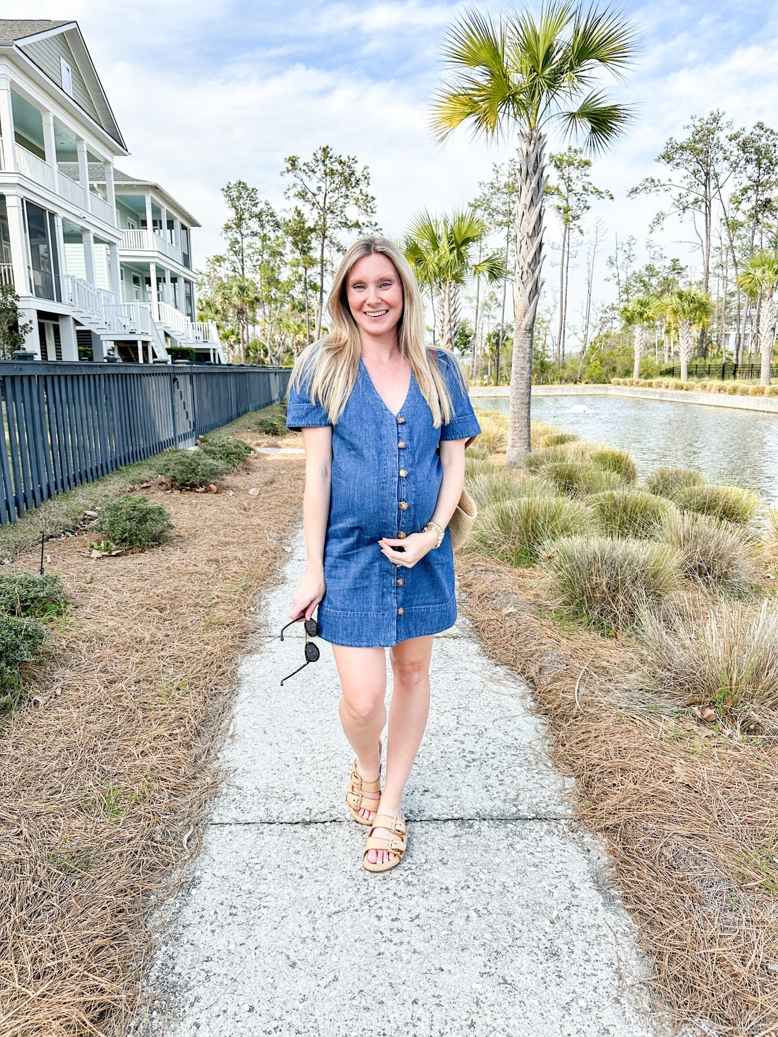 Loving this button front denim dress and straw tote from Sezane for spring 

#LTKSeasonal #LTKStyleTip #LTKBump