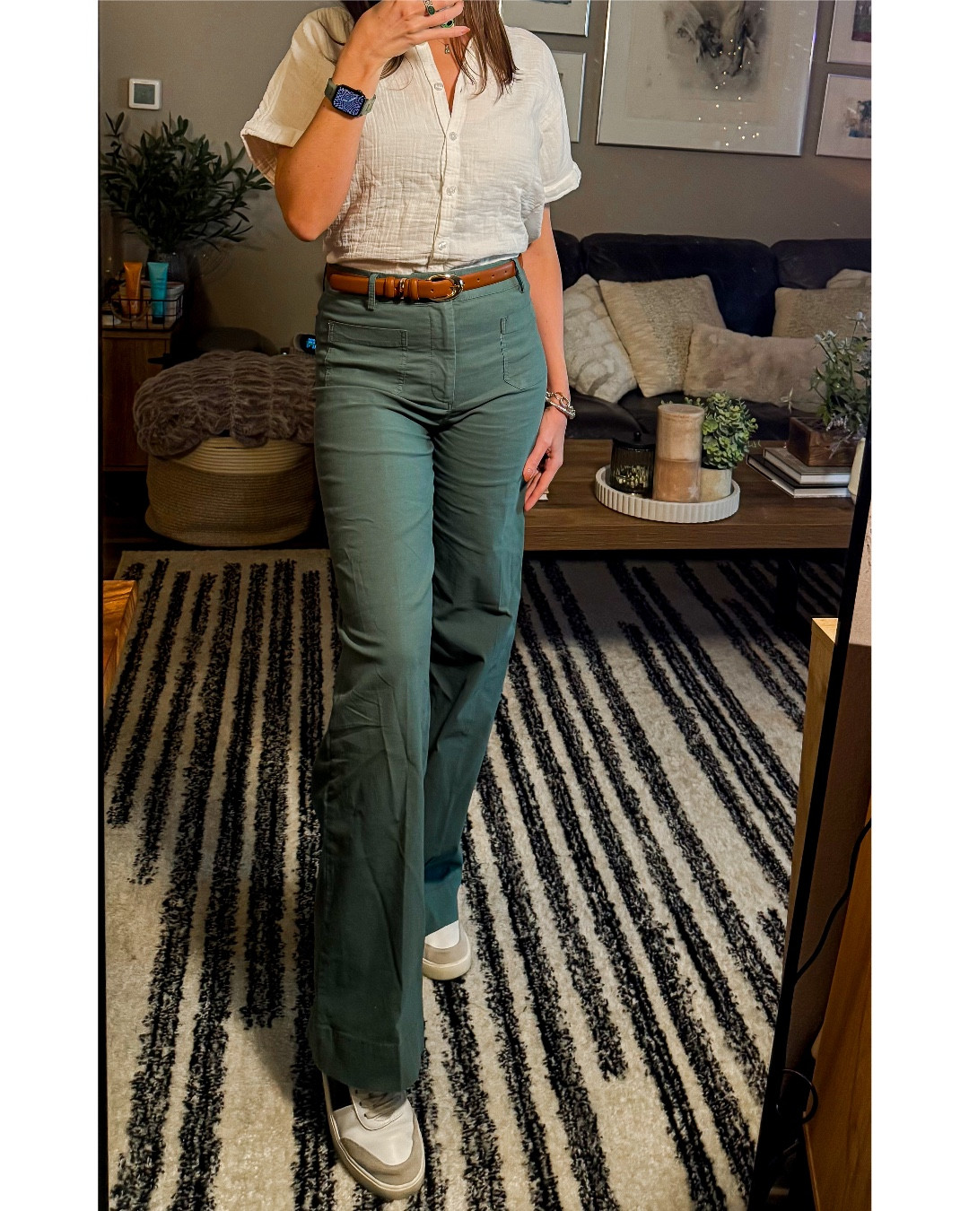 Showing two of my favorite spring-ready tops from @chickadclothing, styled two totally different ways:

• Weekend Button-Up – White (M): Easygoing & classic. I paired it with high-rise green trousers, a tan belt, and neutral sneakers for a laid-back yet polished vibe.

• The Montauk Tee – Smoke (M): A cropped, boxy fit that’s perfect for everyday. Styled with vintage-wash denim and sneakers for a casual-cool off-duty look.

Both tops are comfy, effortless, and made to mix into your everyday style.
Shop them + everything else I’m wearing on my LTK

#ChickadStyle #WeekendButtonUp #MontaukTee #CasualOutfits #SpringStyle 

#LTKFindsUnder50 #LTKFindsUnder100