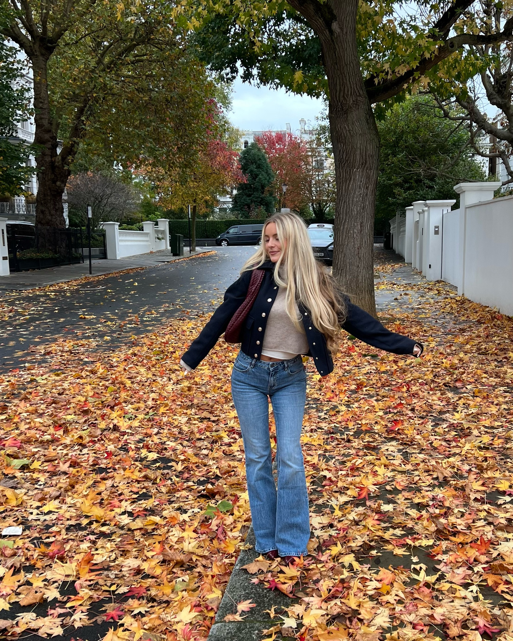 My fave burgundy handbag ever 💋🍒
-
-
-
-
Burgundy boots, burgundy handbag, everyday outfit, smart casual, jeans 

#LTKeurope #LTKuk