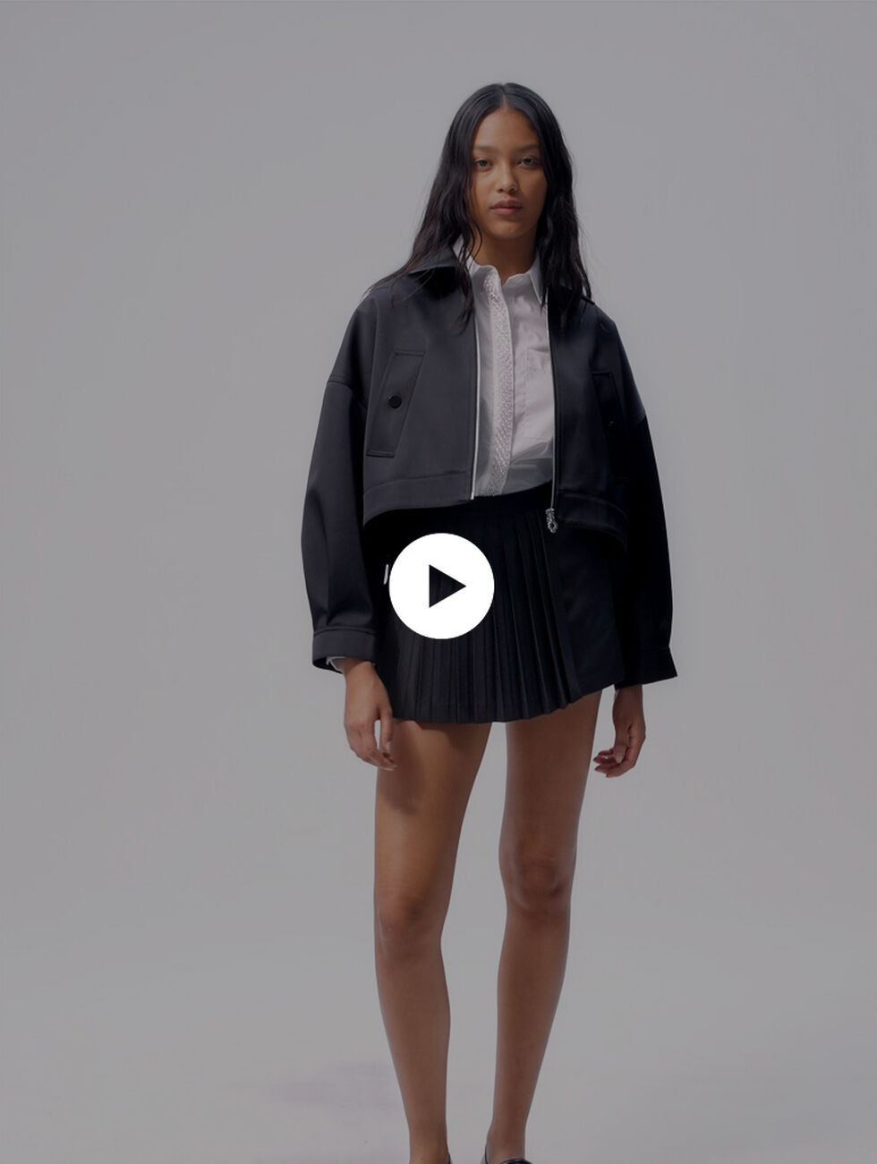 Straight-fit pleated shorts | Maje US | Maje US